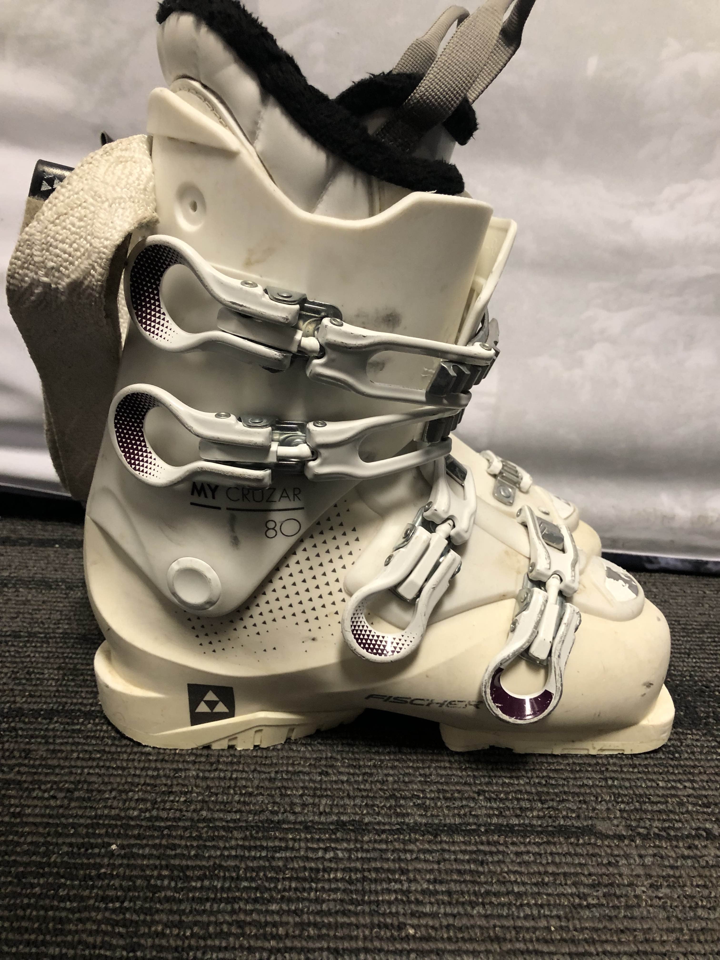 Used Fischer My Cruzar 80 24.5 MP Ski Boot