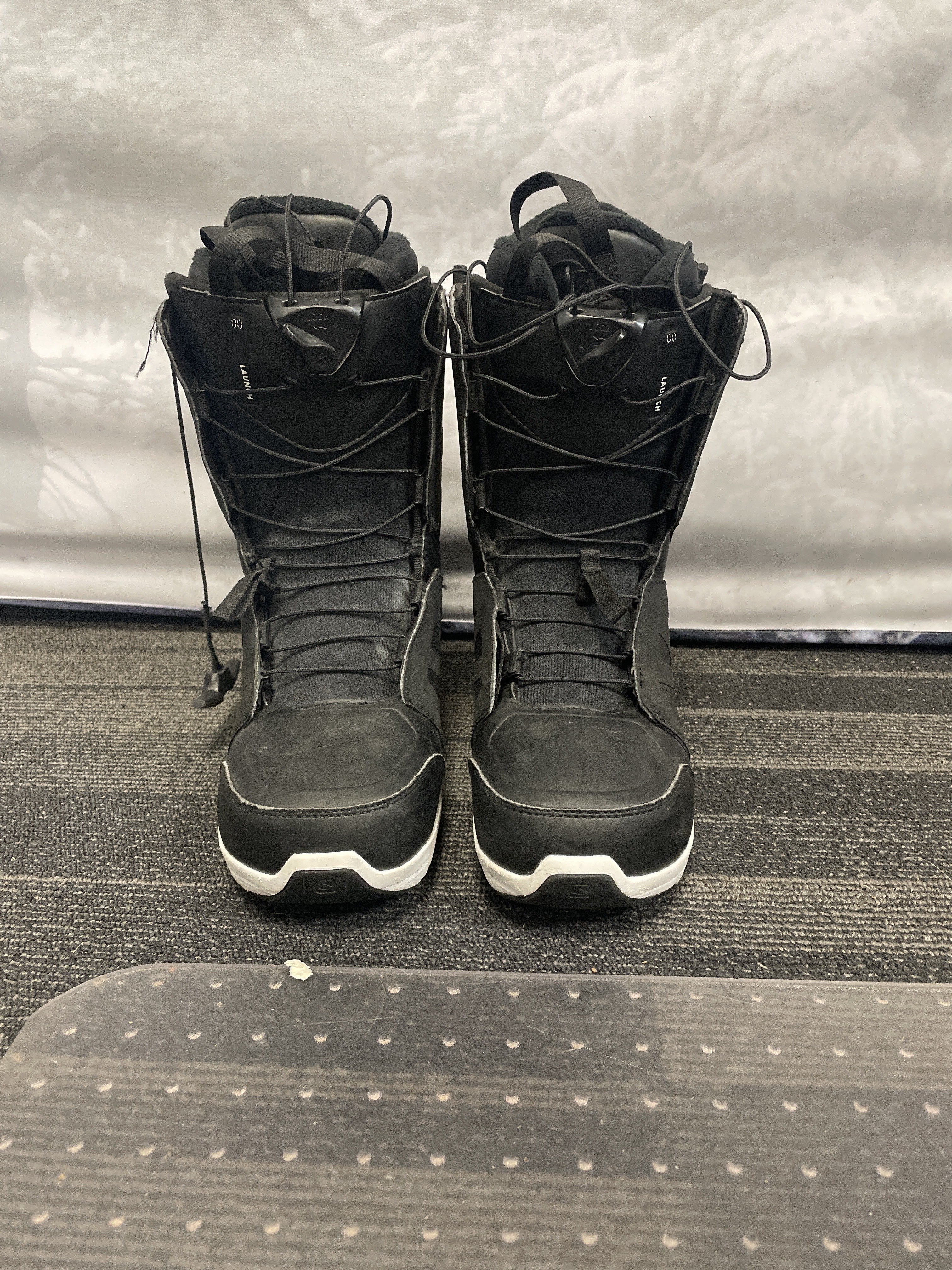 Used Salomon Launch Snowboard Boot 26.5MP
