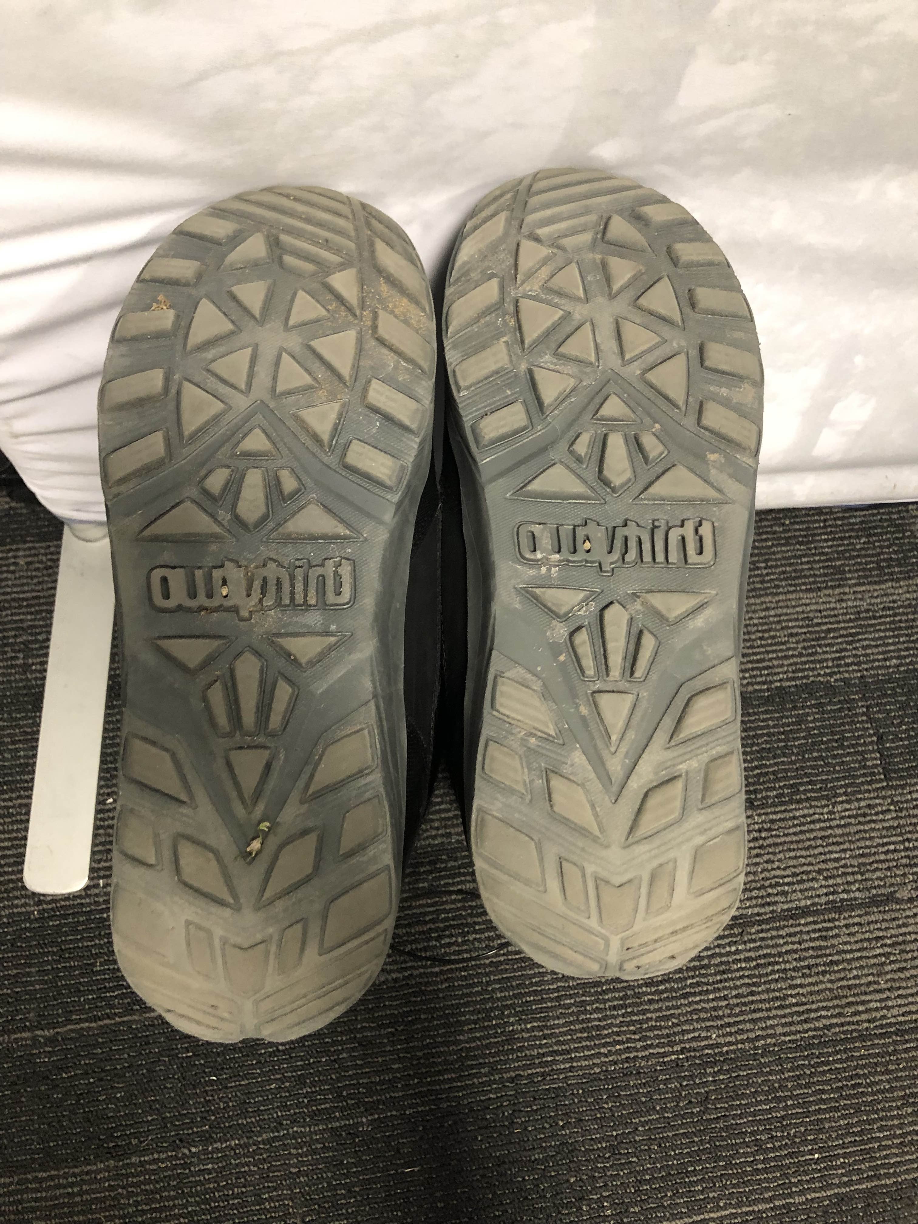 Used ThirtyTwo Shifty Boa - 29.5MP Snowboard Boots
