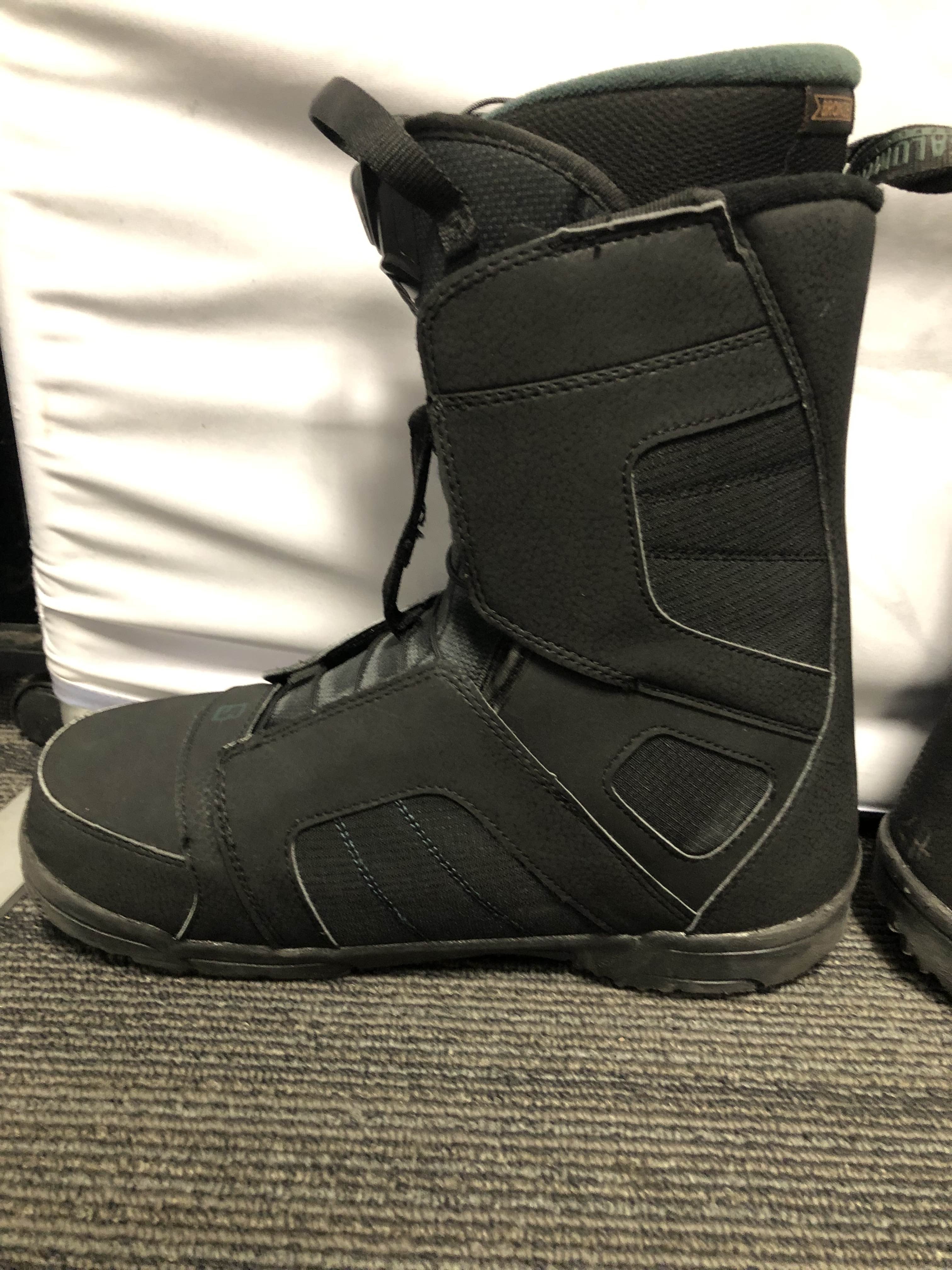 Used Salomon Titan Boa 27.0MP Snowboard Boots