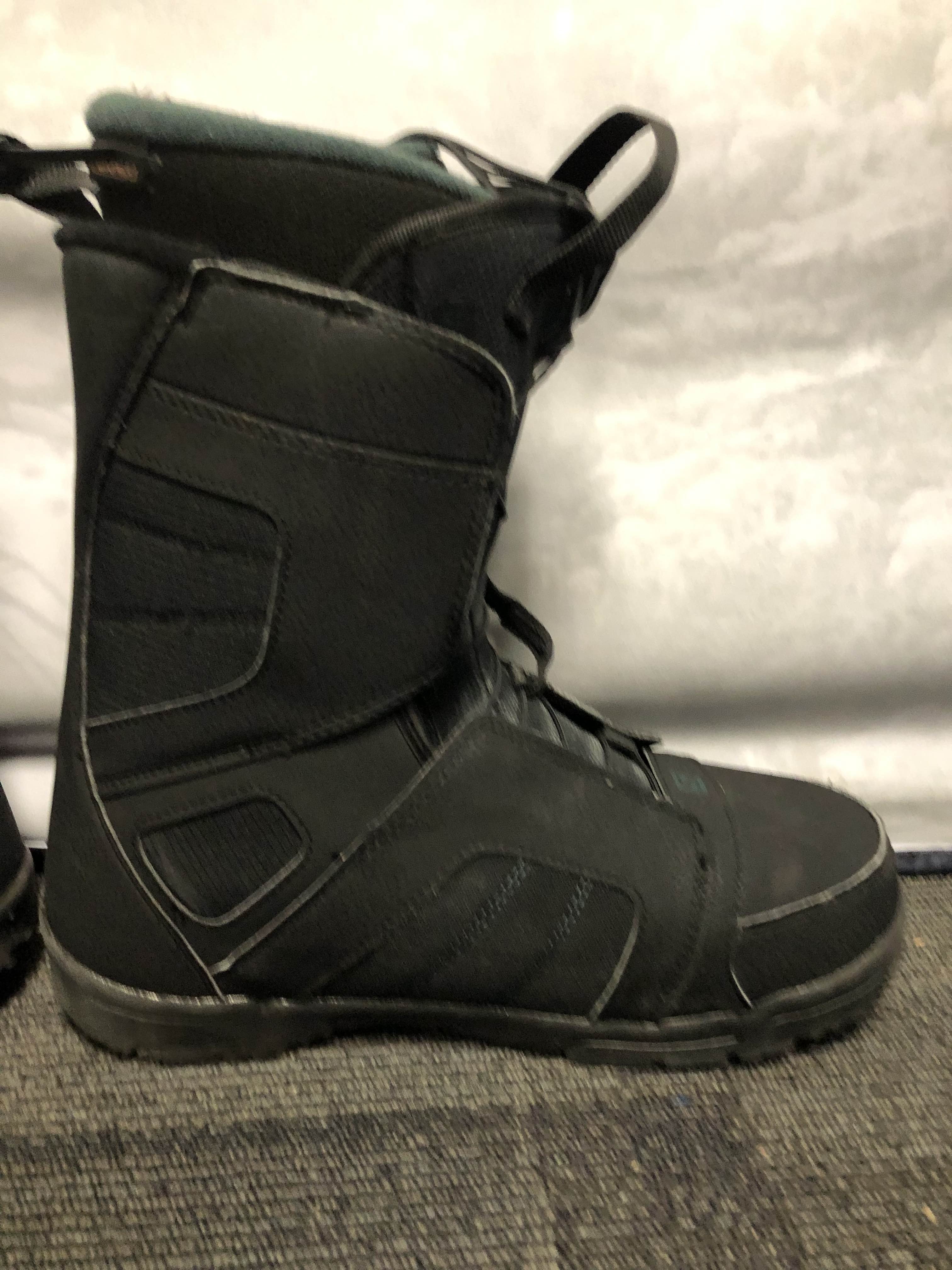 Used Salomon Titan Boa 27.0MP Snowboard Boots