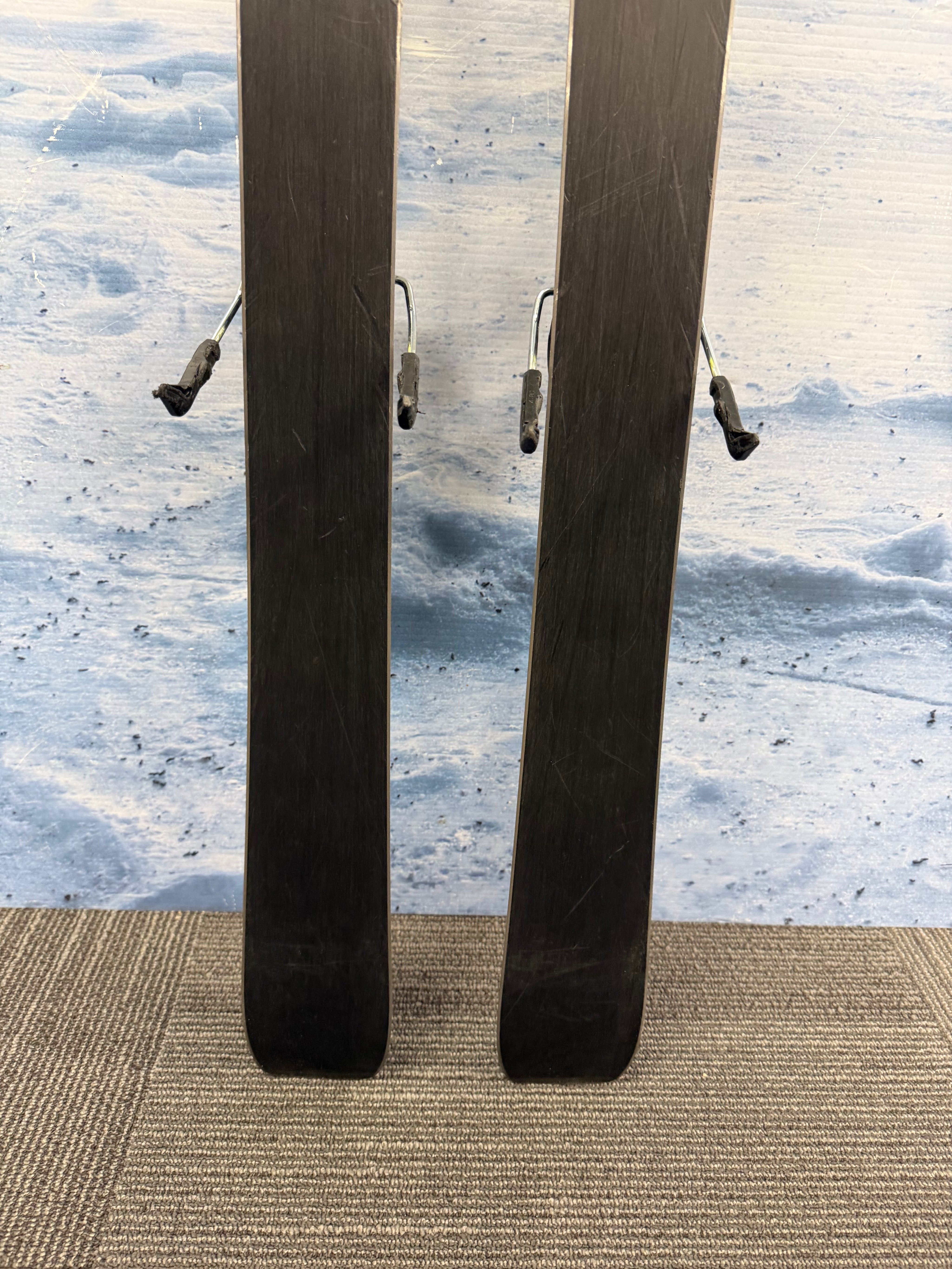 Used Salomon XDR 76 STC 160cm Skis w/ Salomon Lithium 10