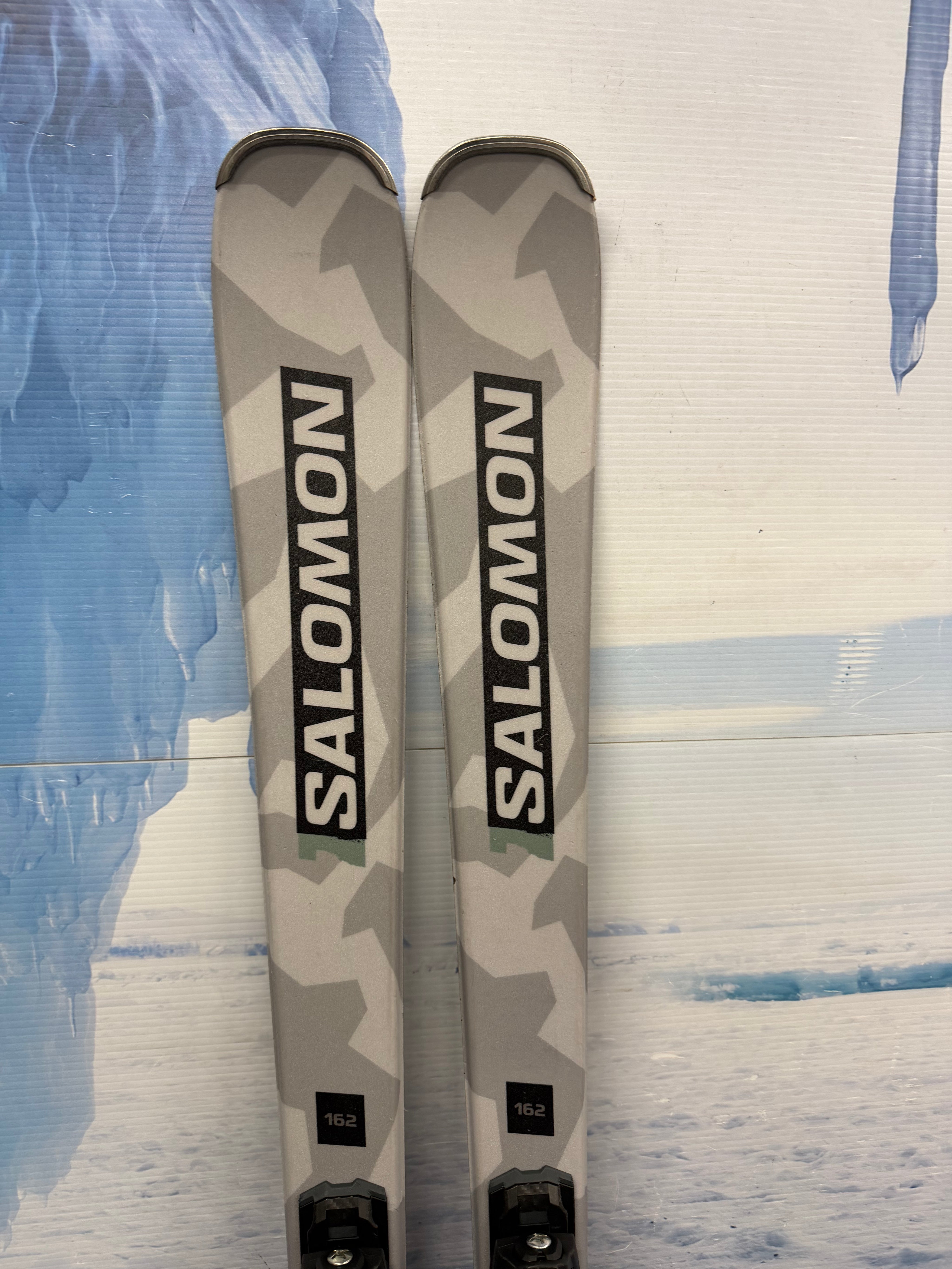 Used Salomon S/Force AM 76 160cm Skis w/ Salomon M10 Bindings