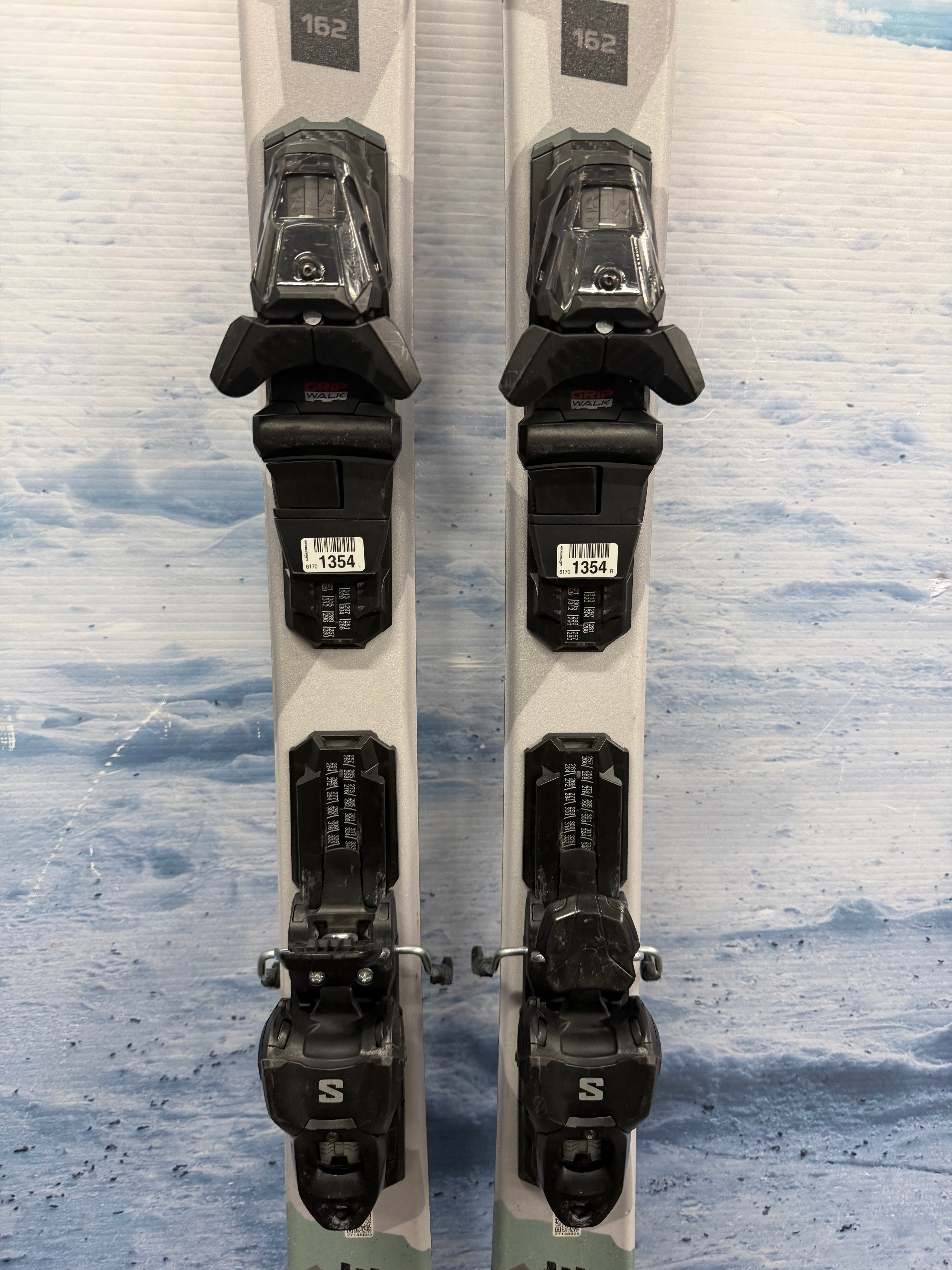 Used Salomon S/Force AM 76 160cm Skis w/ Salomon M10 Bindings