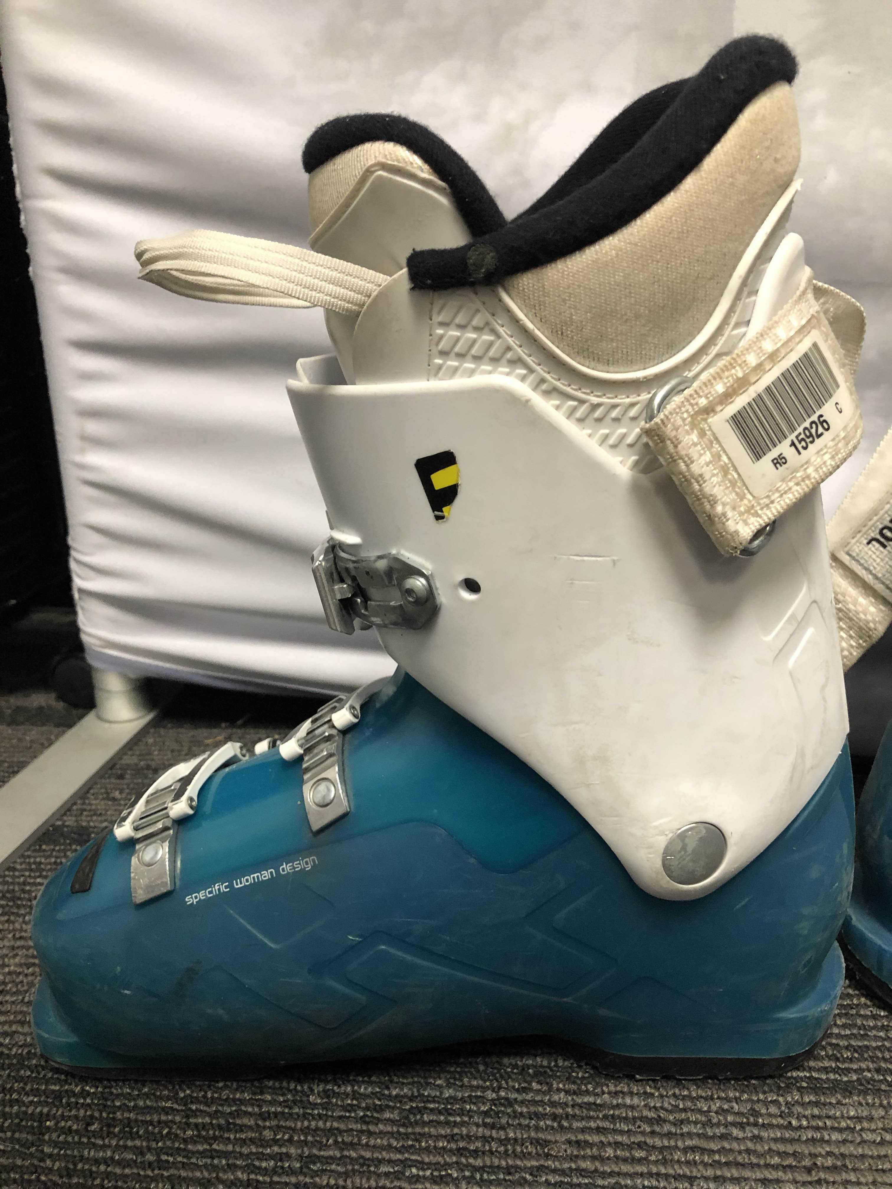 Used Rossignol Kelia 60 Ski Boot 24.5MP