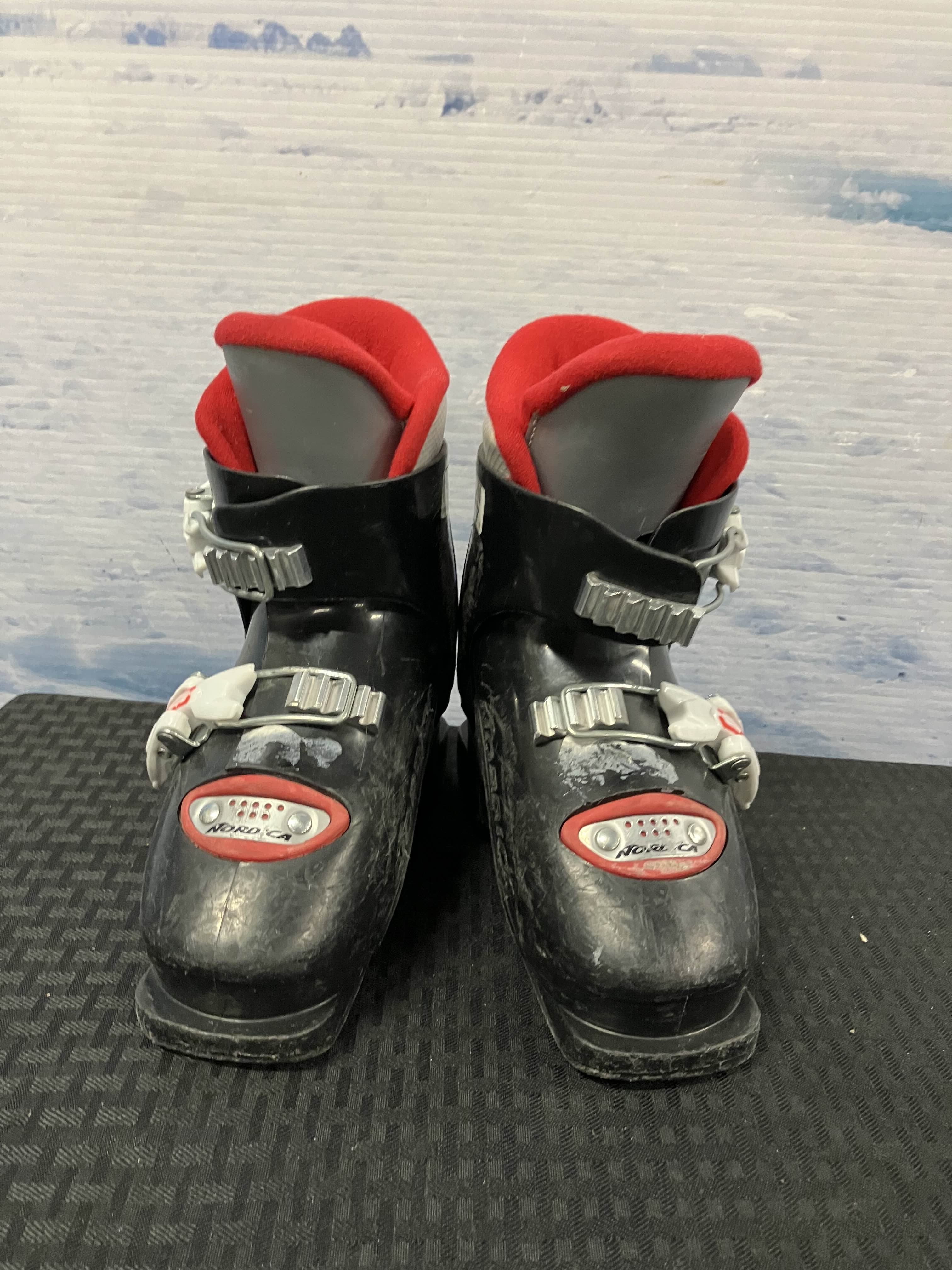 Used Nordica Gp T2 Youth Kids Ski Boot - 17.5MP