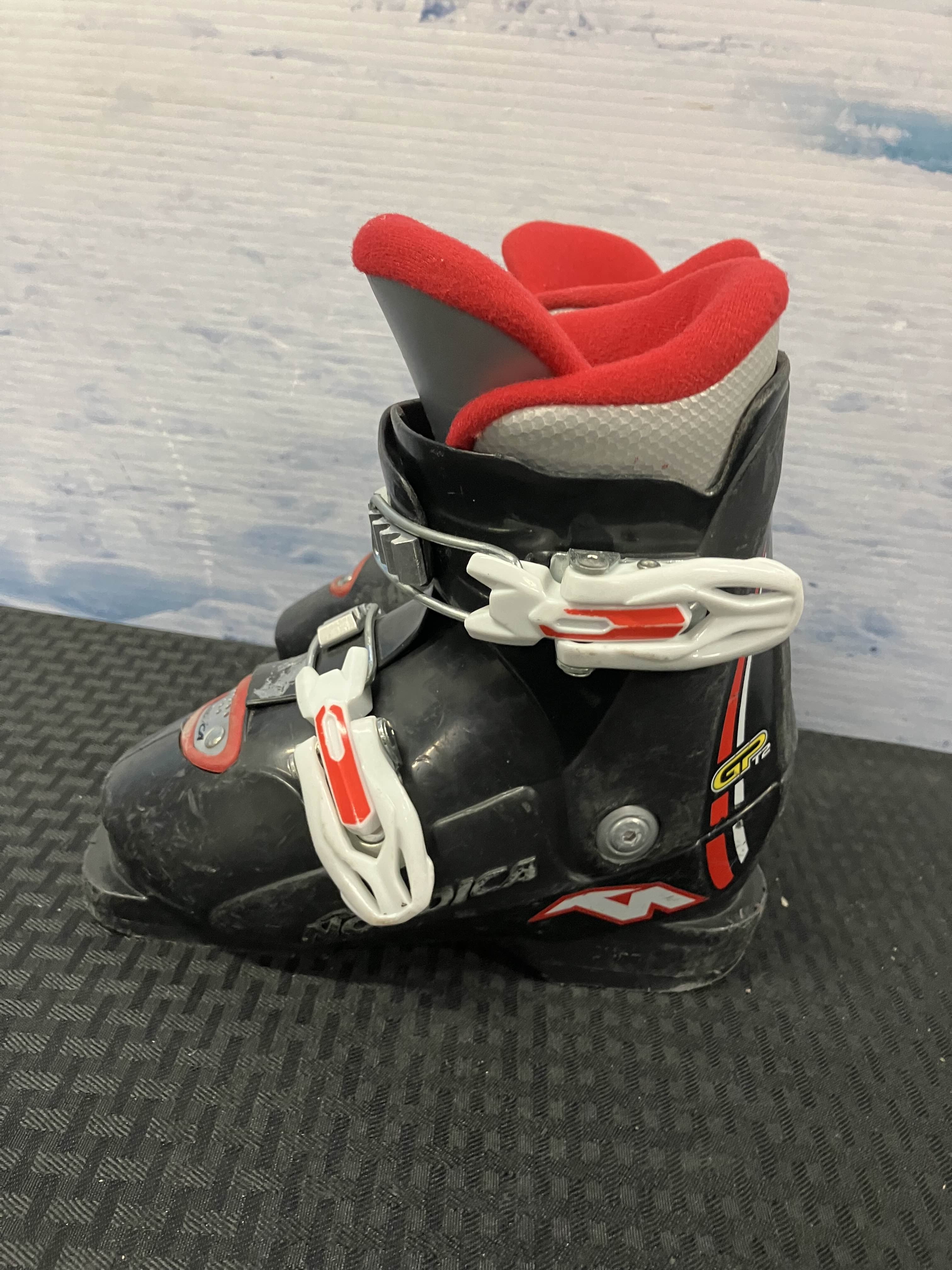 Used Nordica Gp T2 Youth Kids Ski Boot - 17.5MP