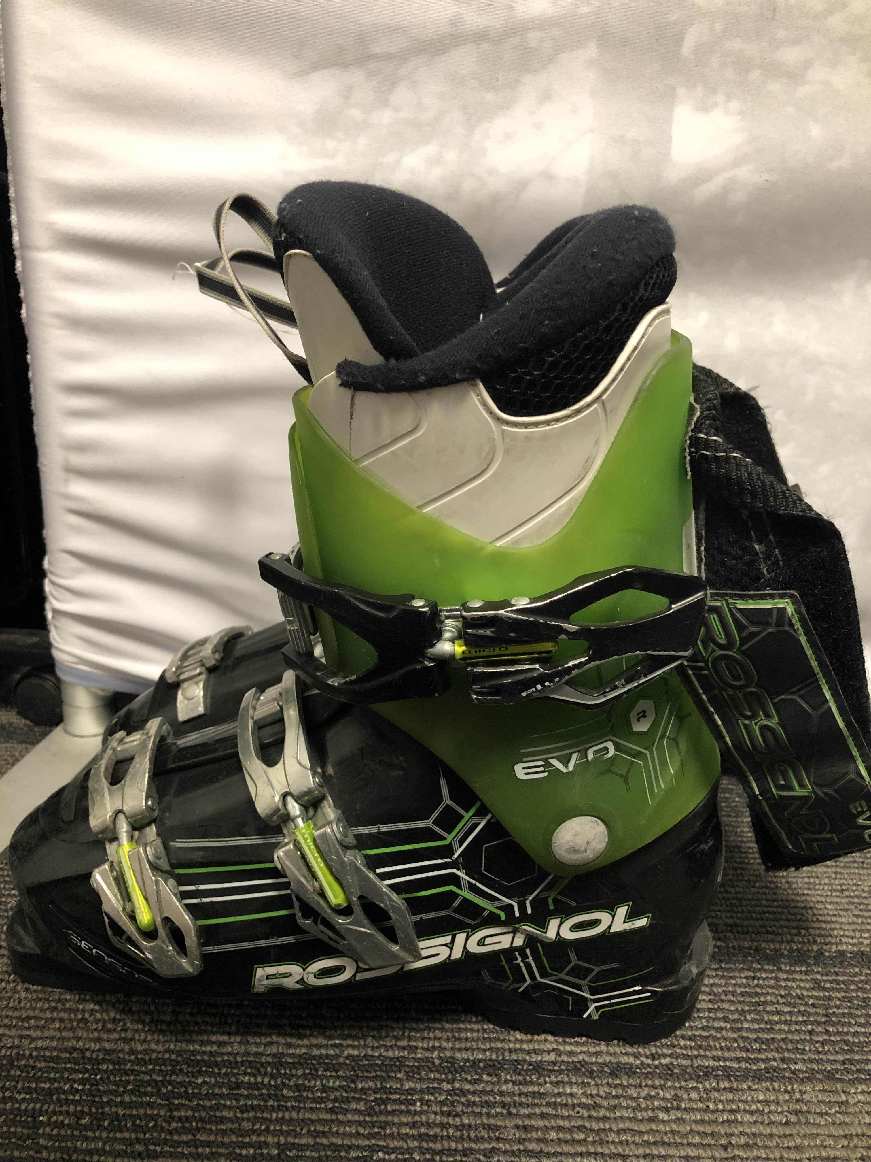 Used Rossignol Evo R Ski Boot 25.5MP