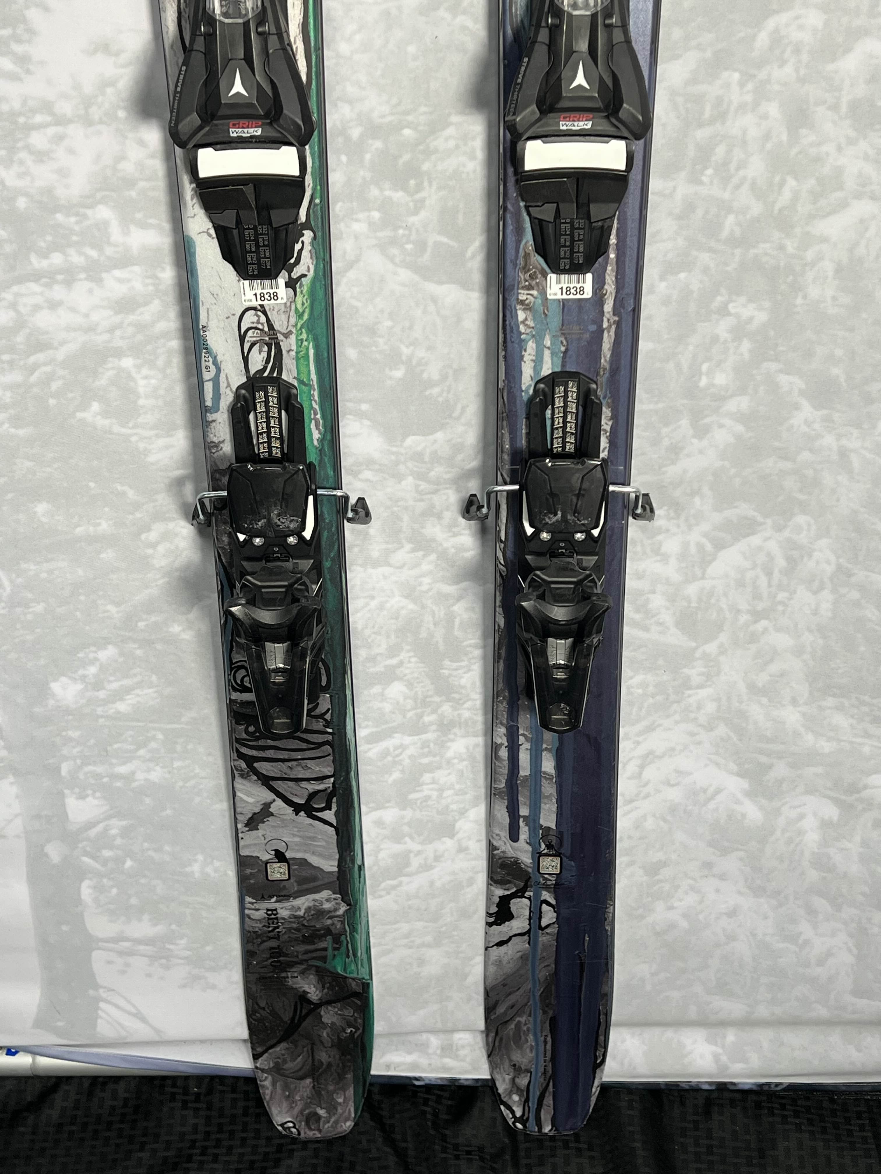 New 2024 Atomic Bent Chetler 100 180cm  Skis - 180cm w/ Atomic Strive 13 GW binding