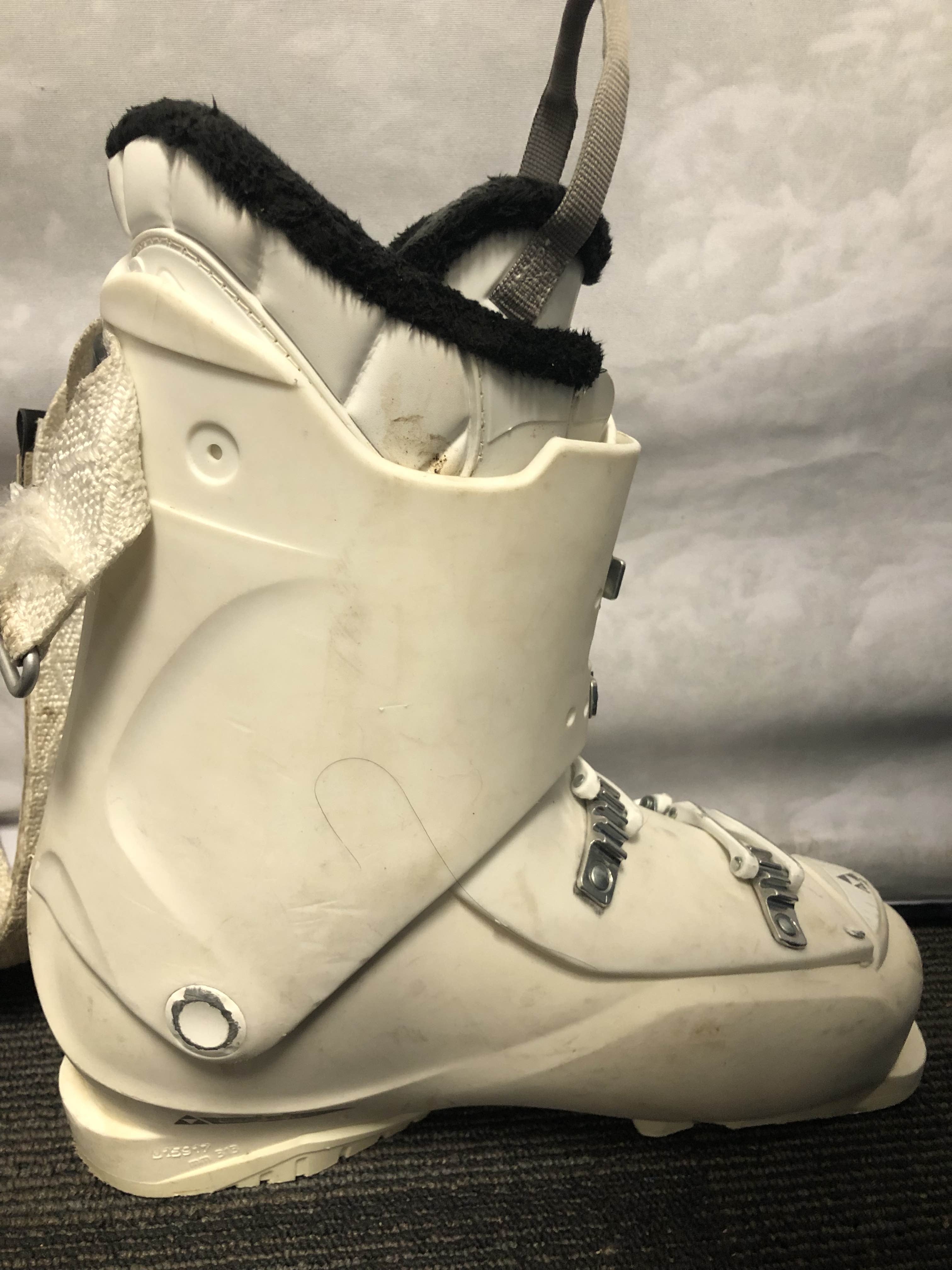 Used Fischer My Cruzar 80 27.5 MP Ski Boot