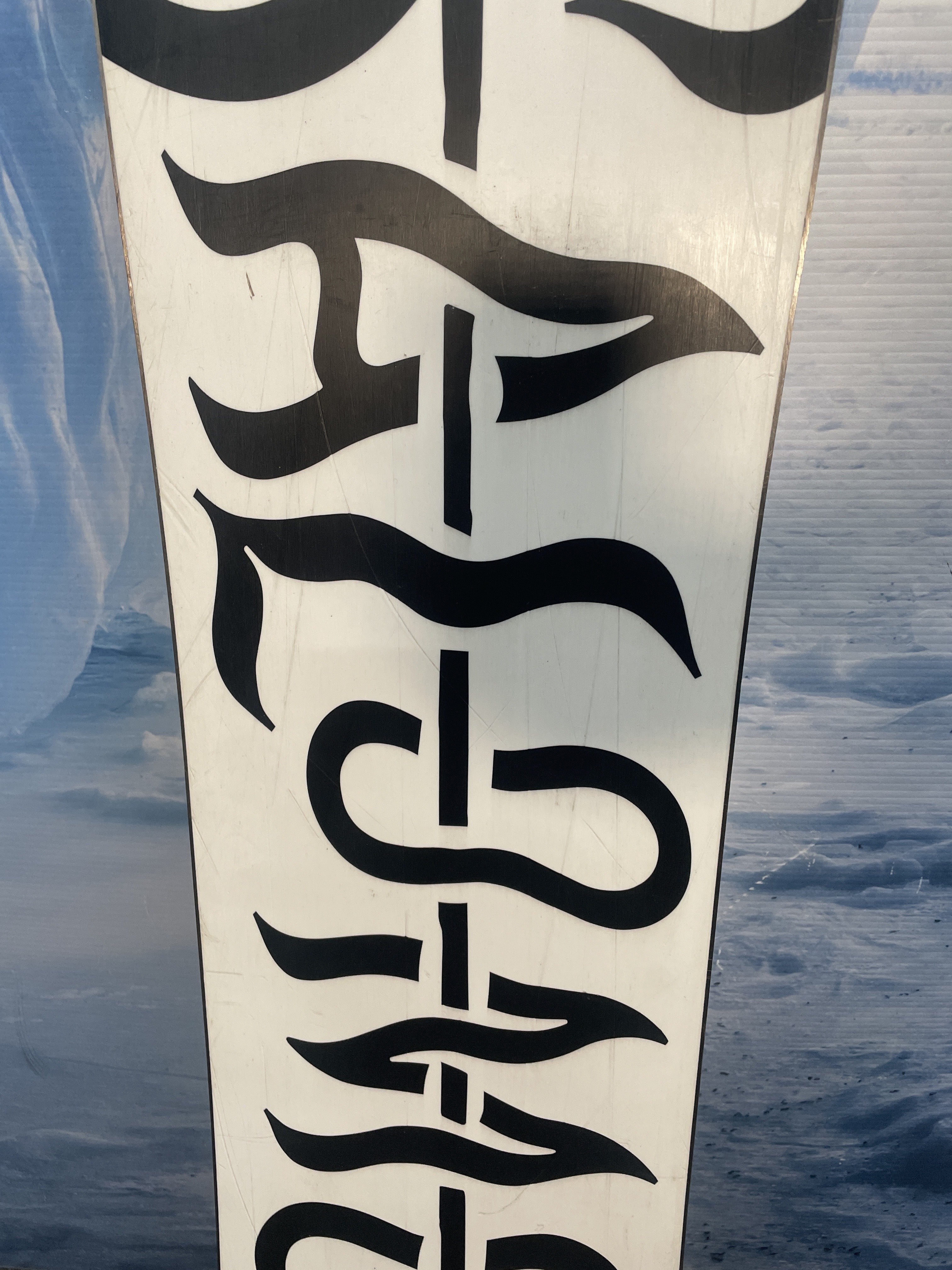 Used 2020 Salomon Assassin Snowboard-153