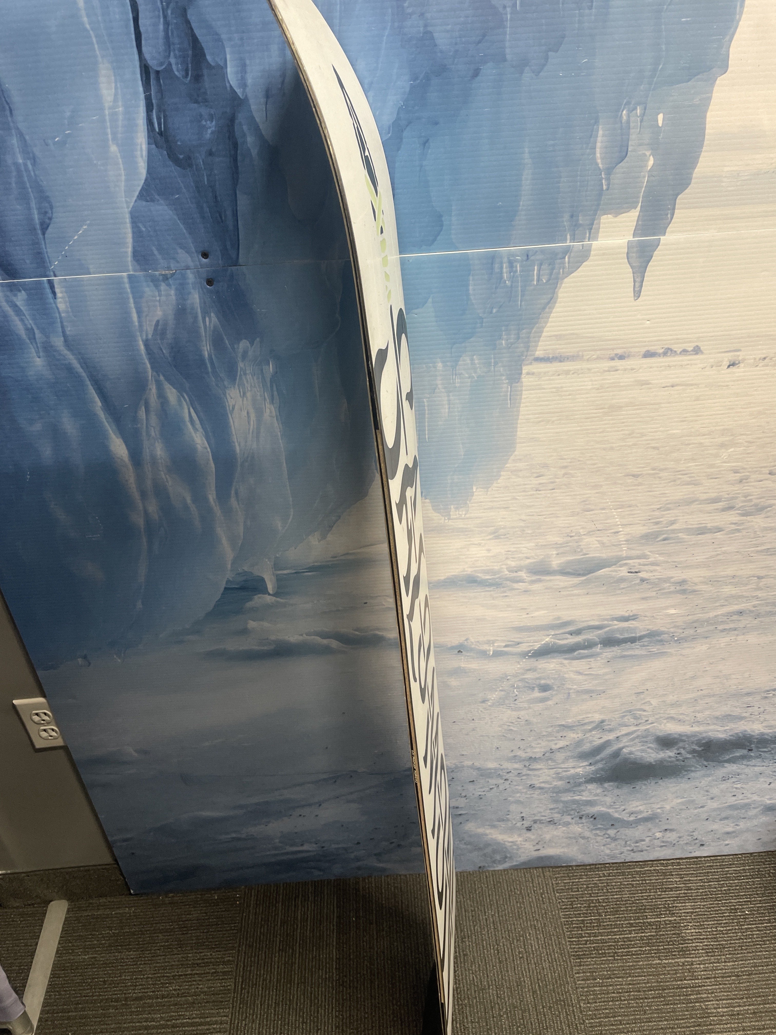 Used 2020 Salomon Assassin Snowboard-153