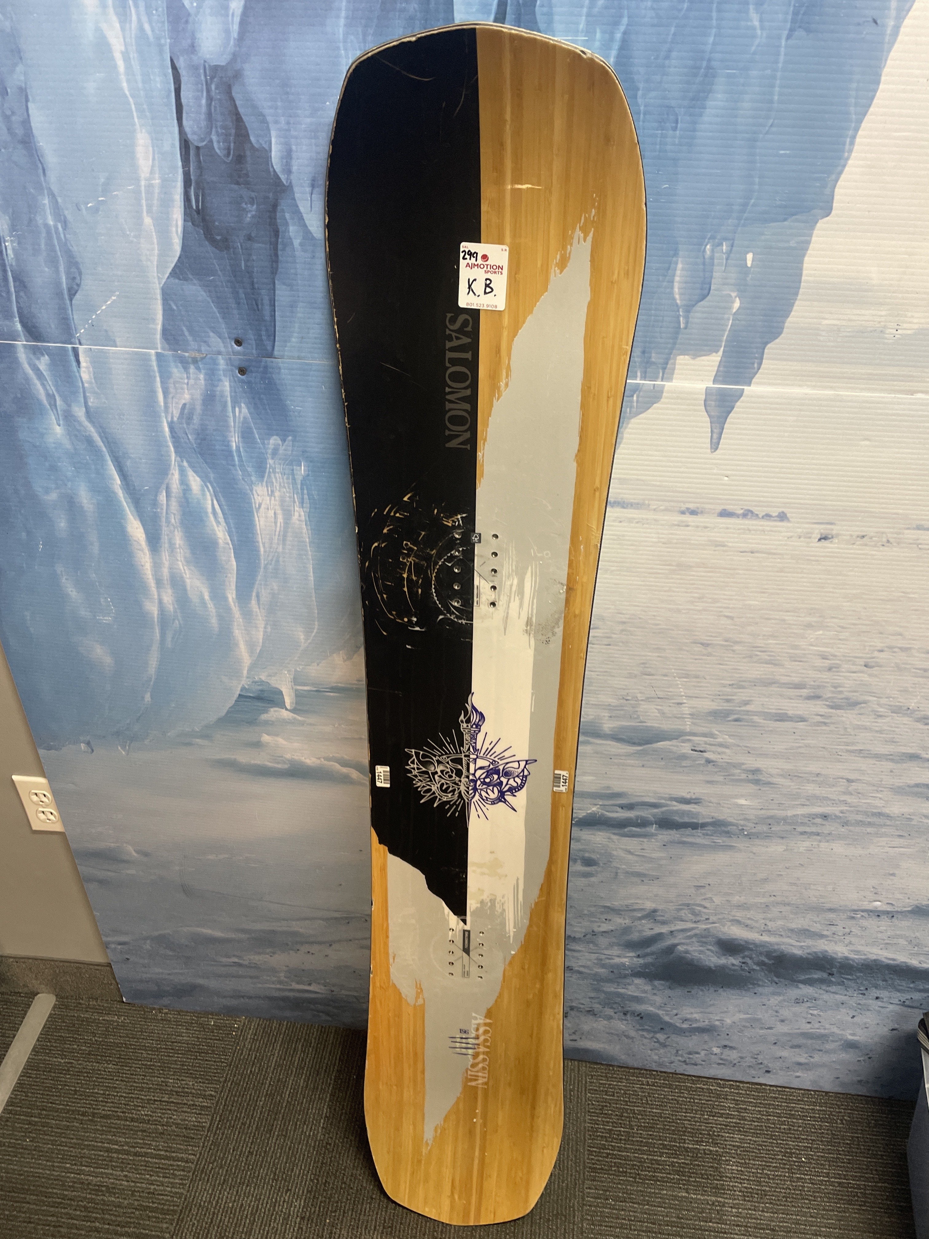 Used 2023 Salomon Assassin Snowboard-156