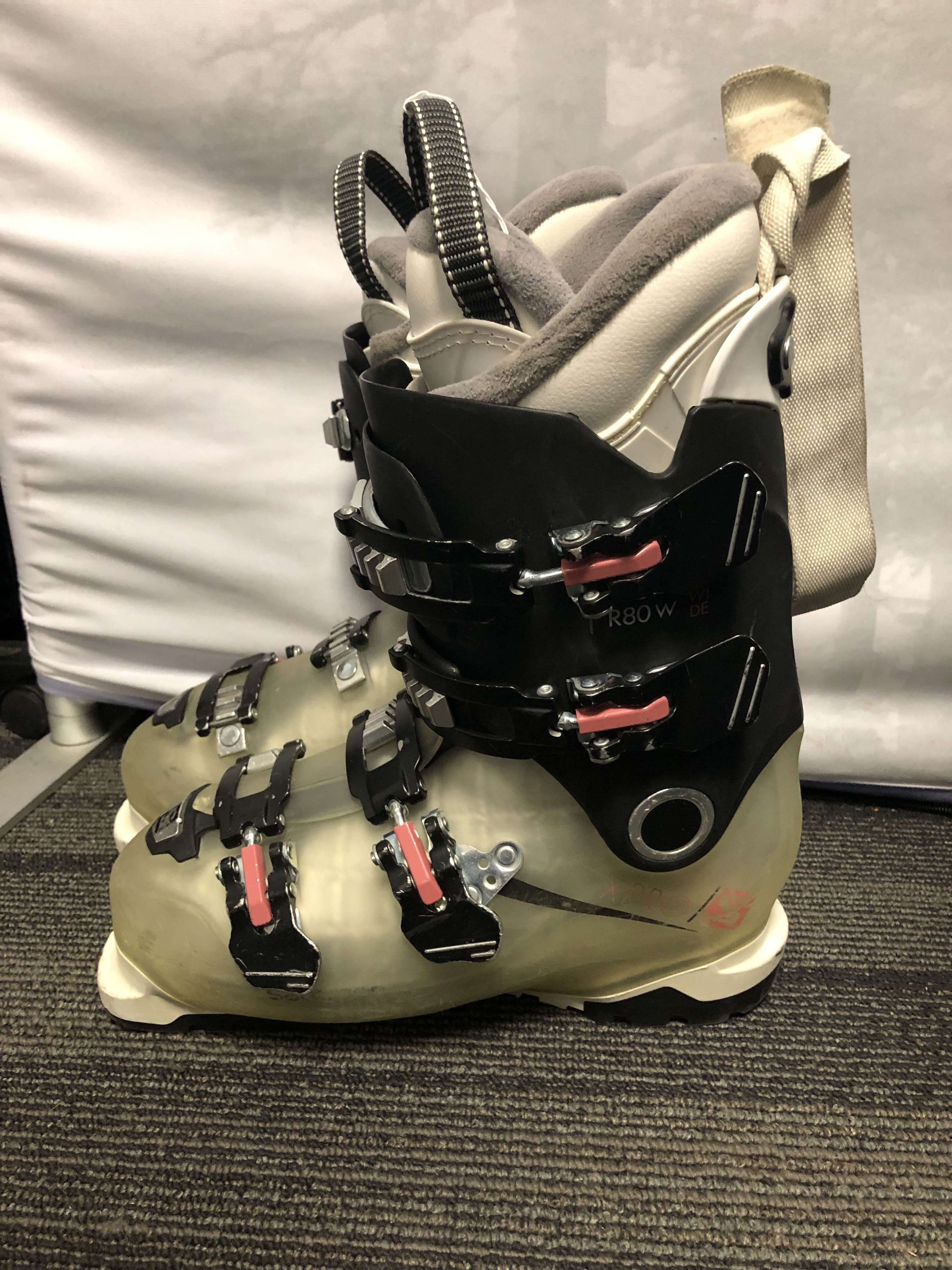 Used Salomon XPro 80 w Ski Boot 24.5MP