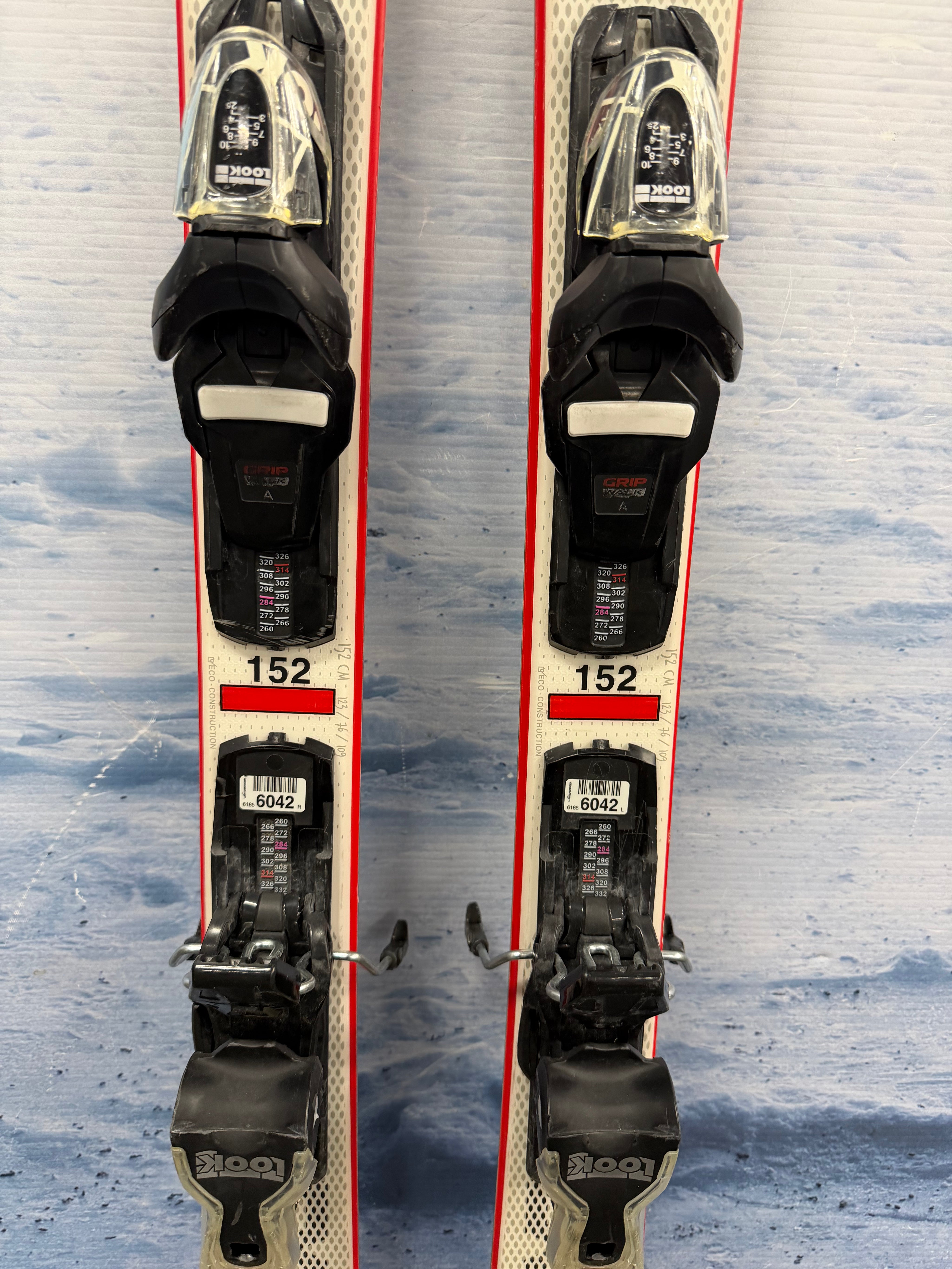 Used Rossignol EXP 76 152cm Skis w/ Look Xpress 10 Bindings