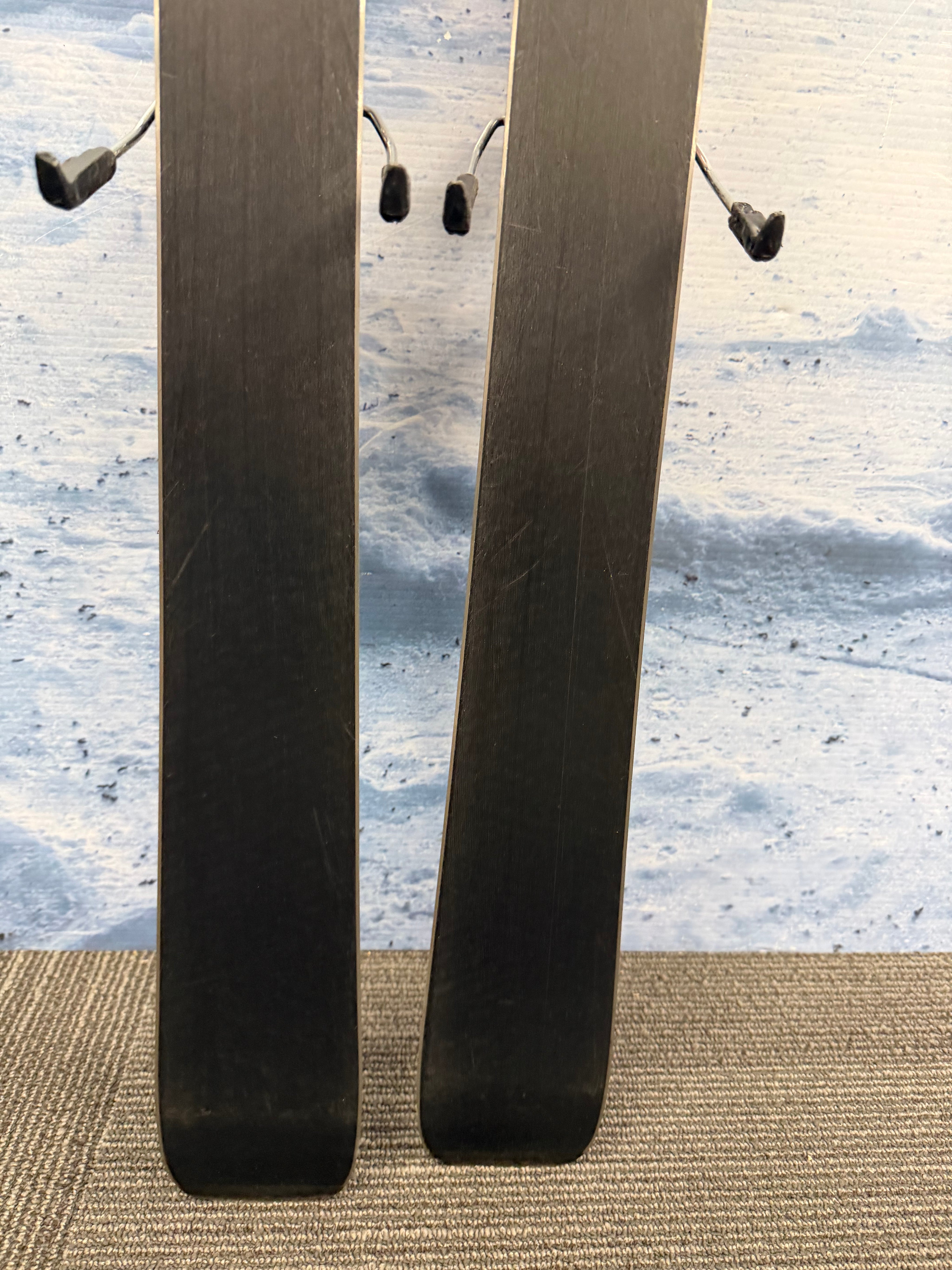 Used Rossignol EXP 76 152cm Skis w/ Look Xpress 10 Bindings