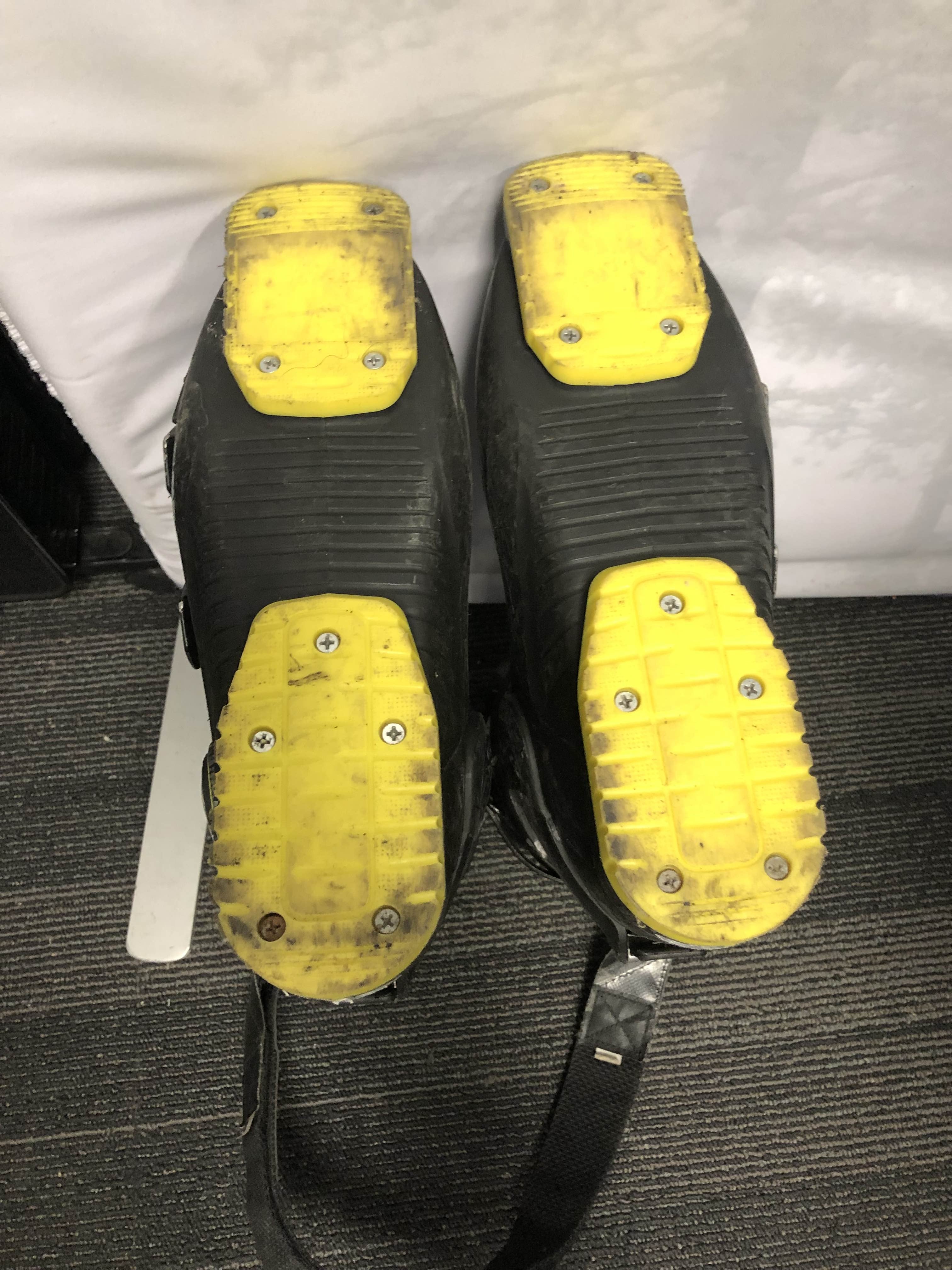 Used Alpina Xtrack 90 Ski Boot - 26.5MP