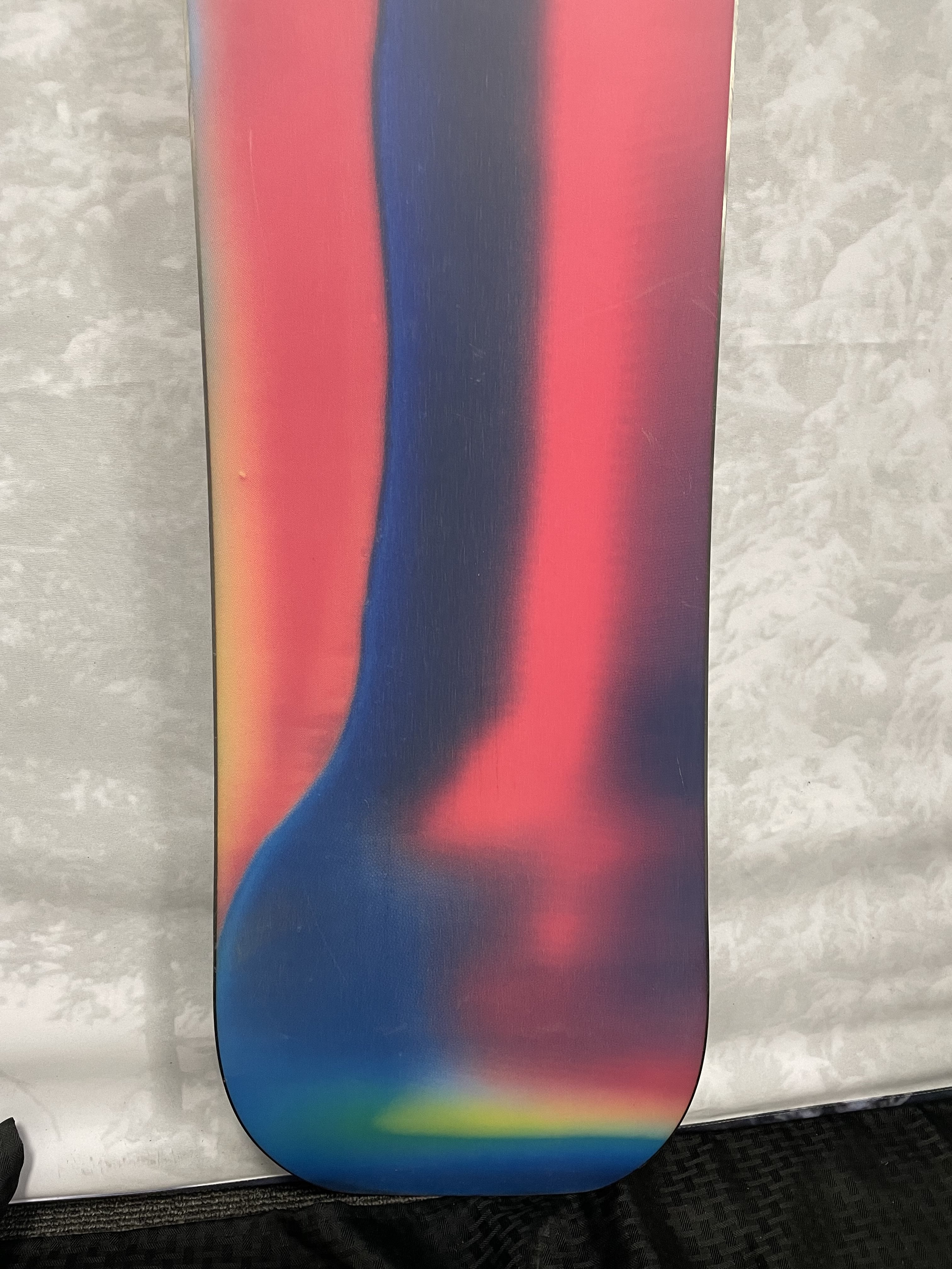 Used 2025 Burton Hometown Hero 152cm Snowboard
