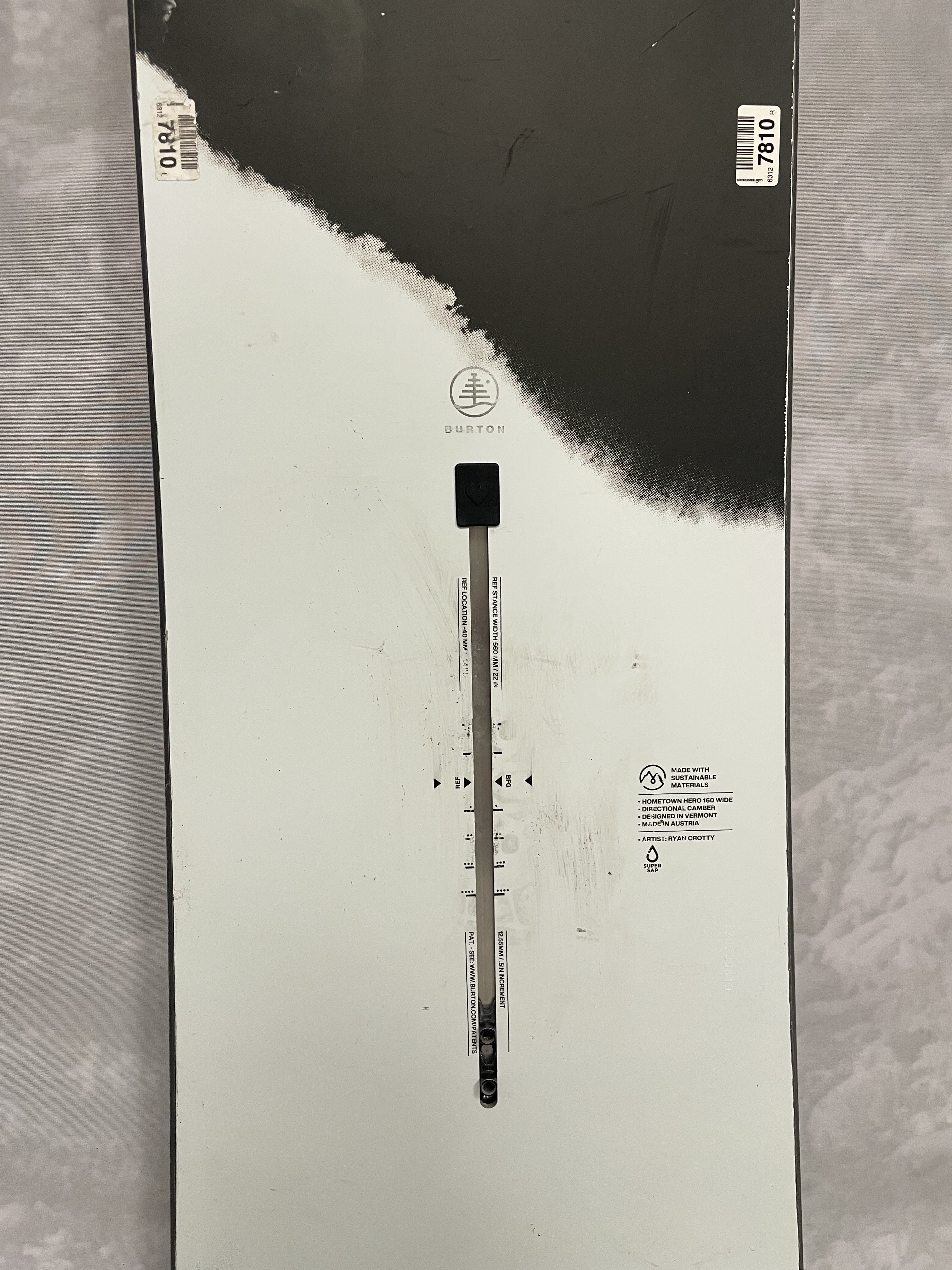 Used 2025 Burton Hometown Hero Wide 160cm Snowboard