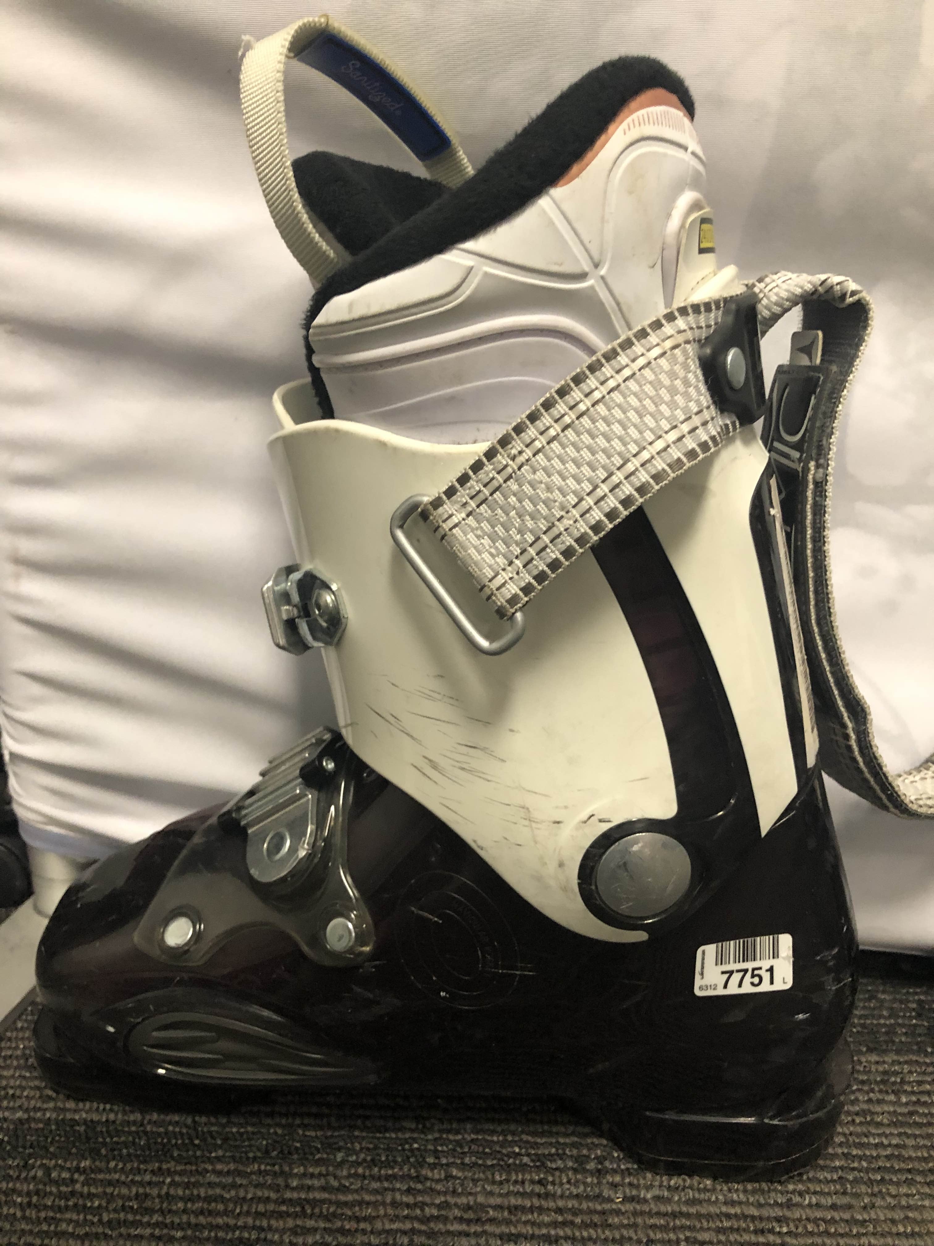 Used Atomic Livefit Plus Ski Boot - 24.5