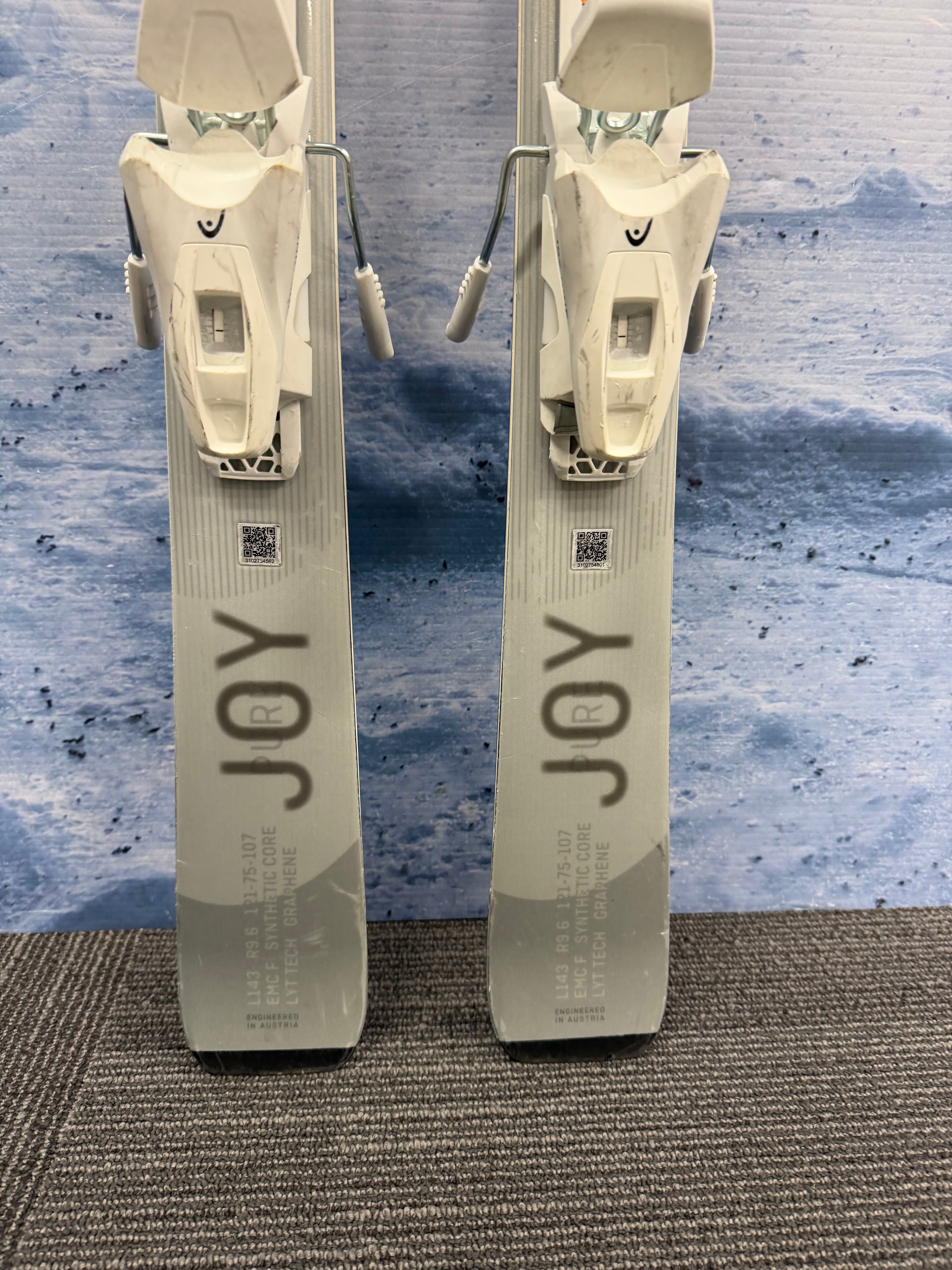 Used Head Pure Joy 143cm Skis w/ Head Joy 9 Bindings