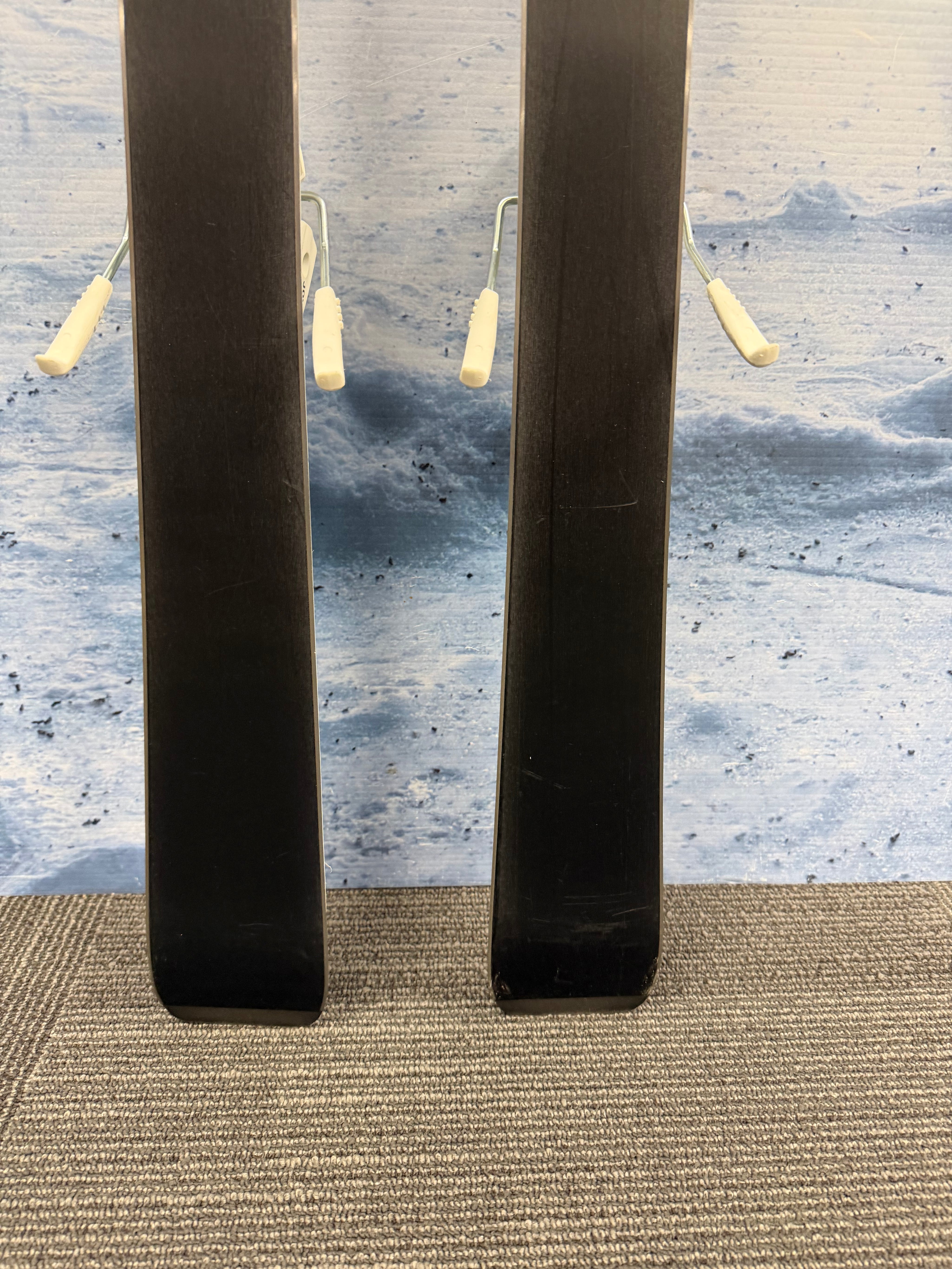 Used Head Pure Joy 143cm Skis w/ Head Joy 9 Bindings