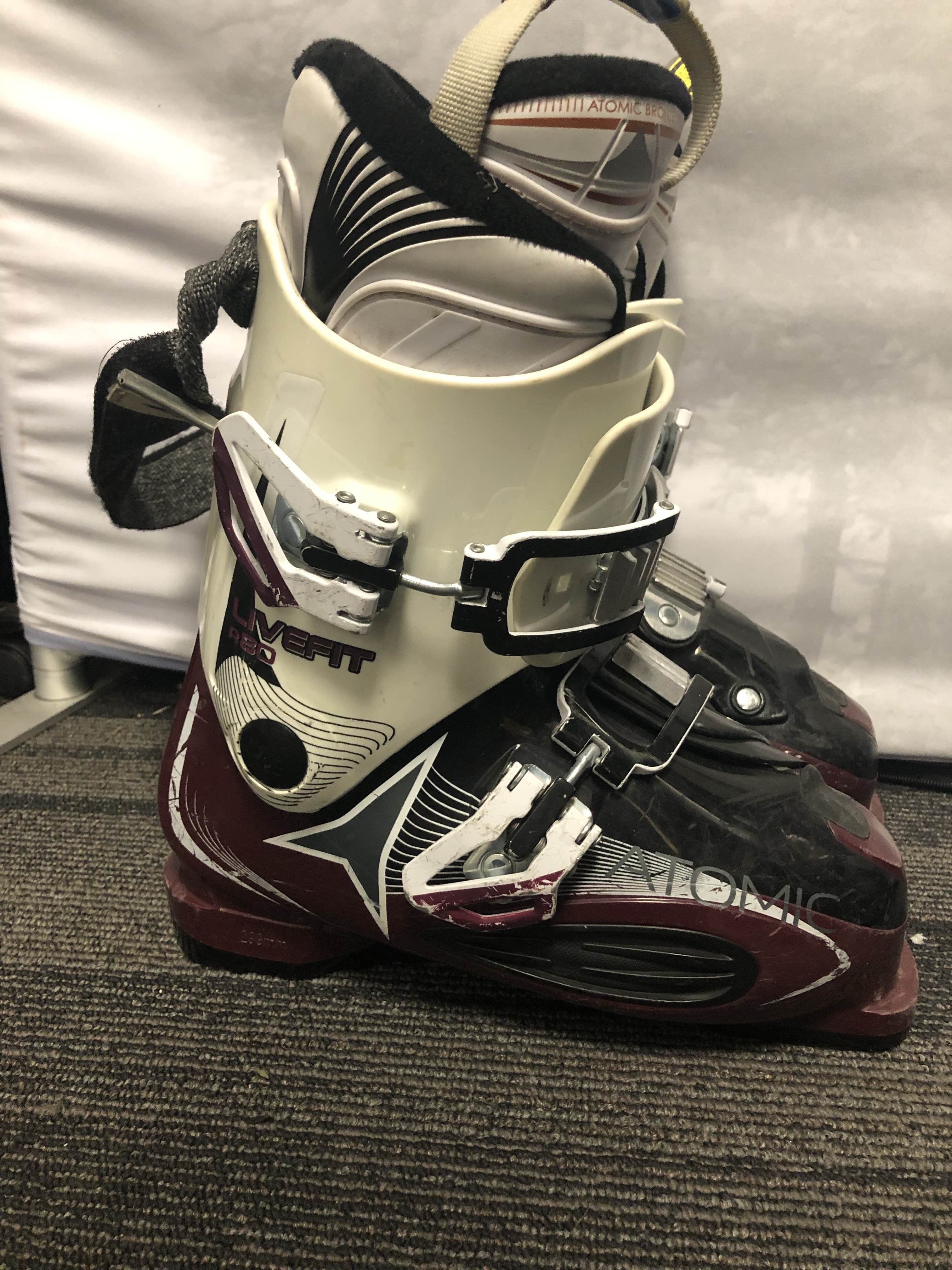 Used Atomic Livefit 80 Ski Boot - 25.5