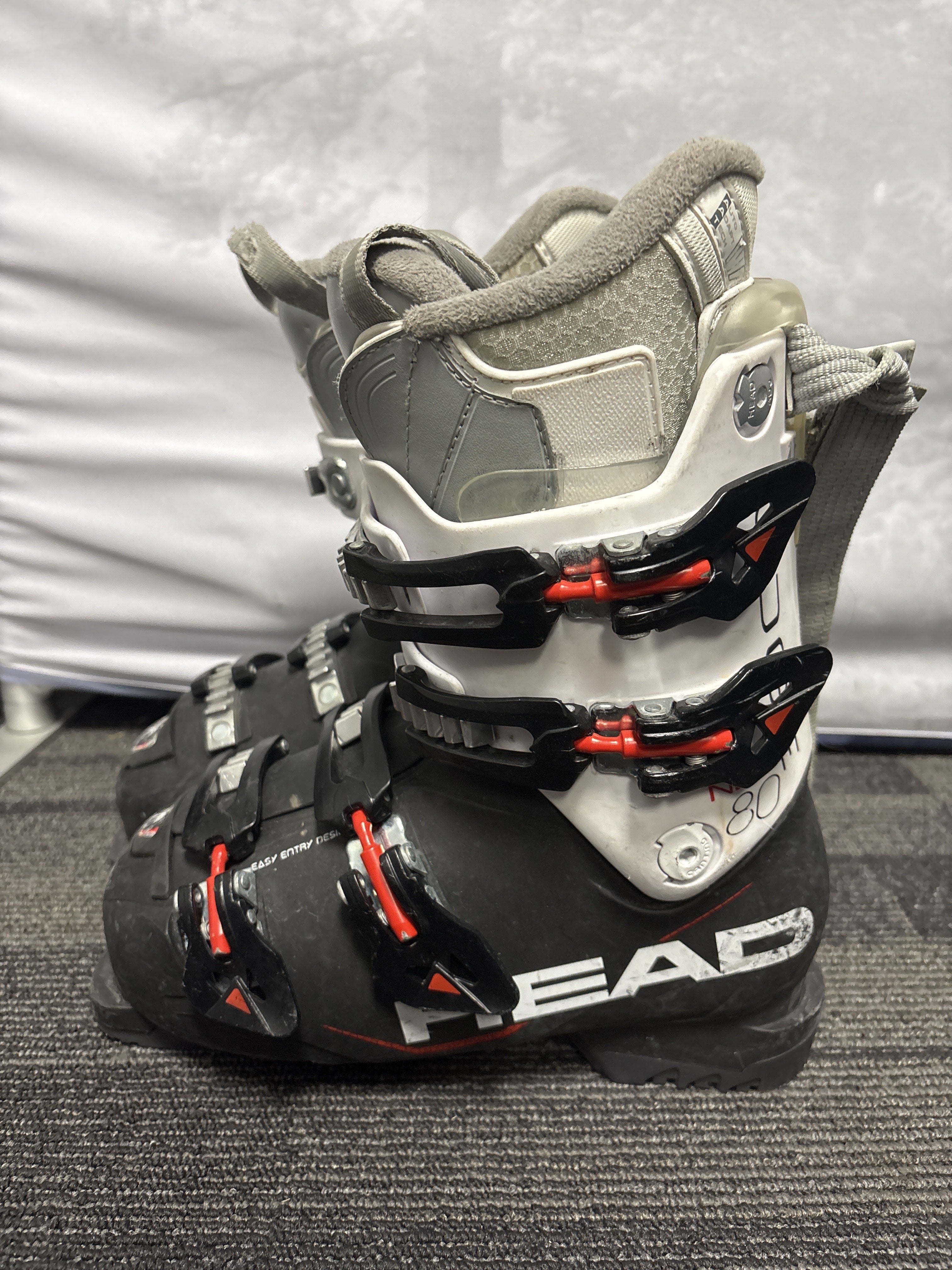 Used Head Edge Next 24.5 Ski Boots
