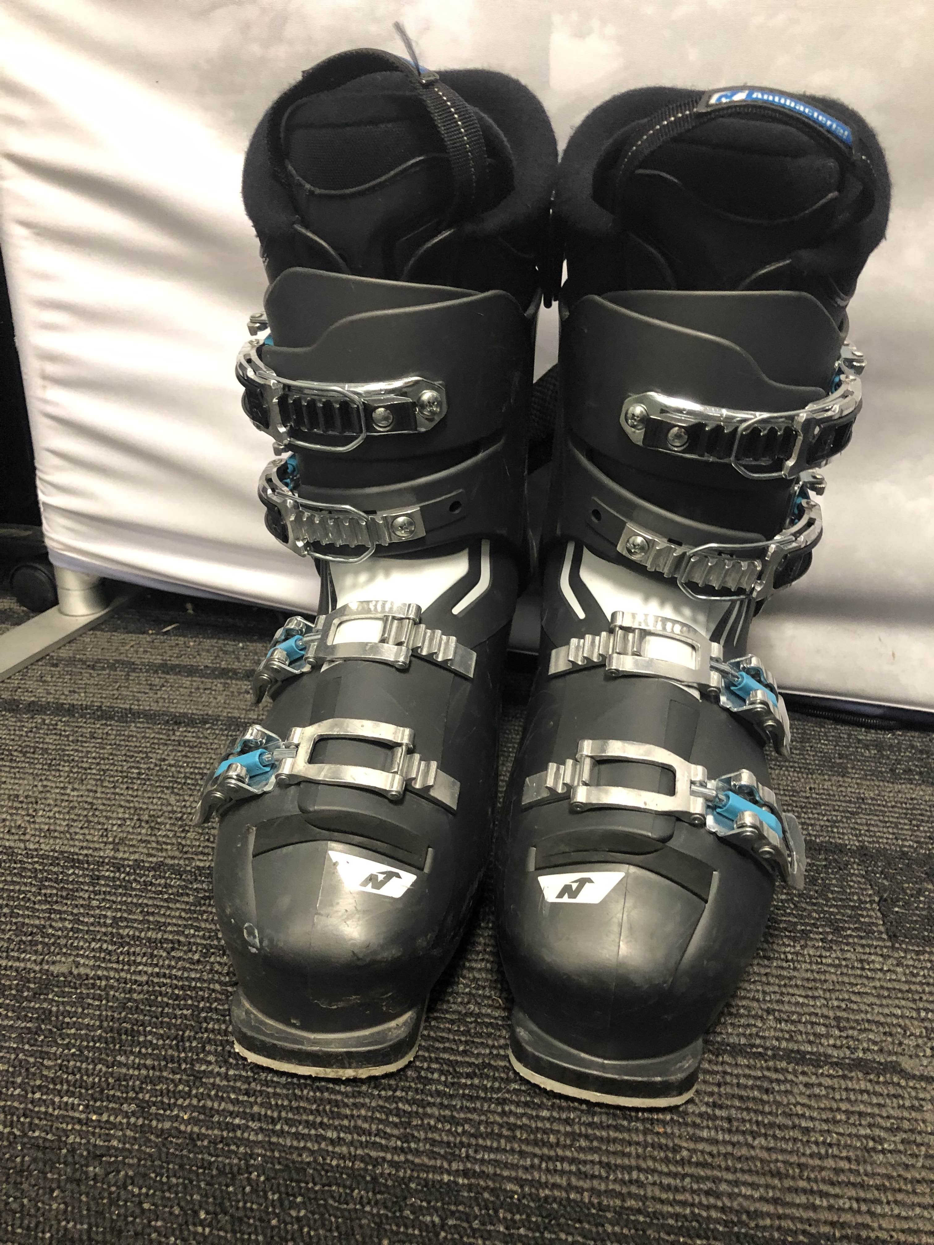 Used Nordica Cruise 75 W RSki Boot 27.5MP