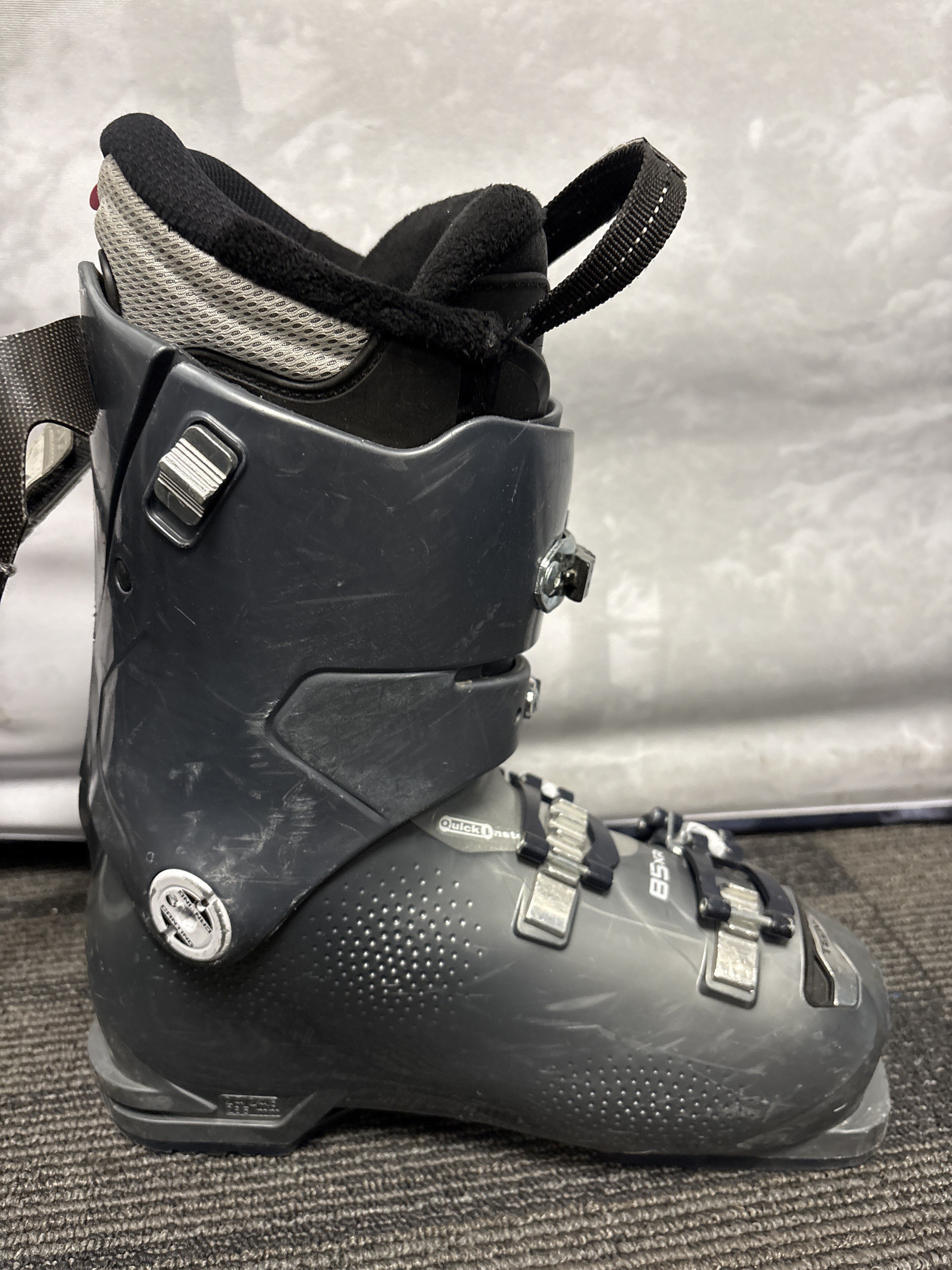 Used Tecnica Mach Sport 24.5 Ski Boot
