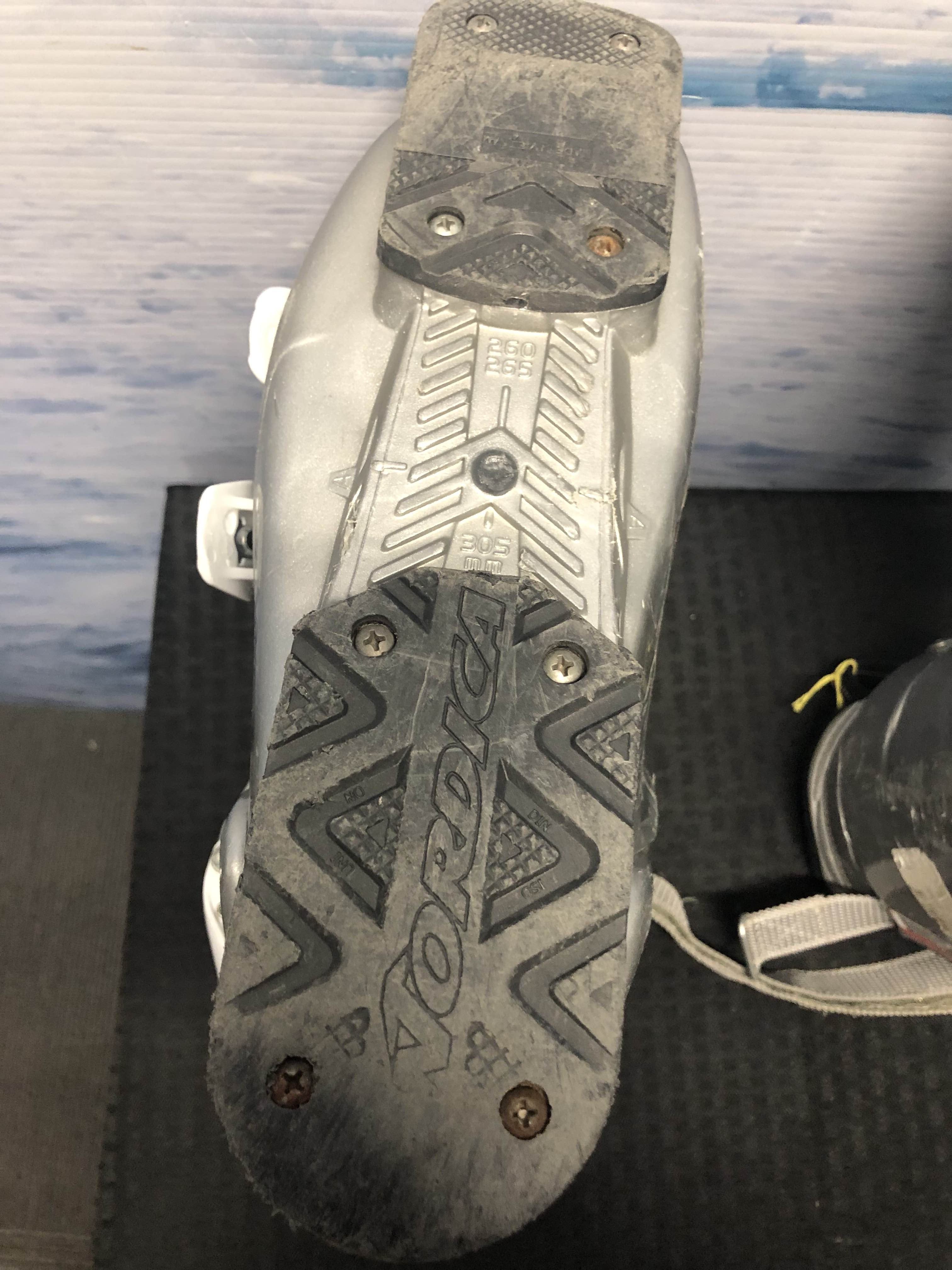 Used Nordica One Easy 5 Ski Boot 25.5MP