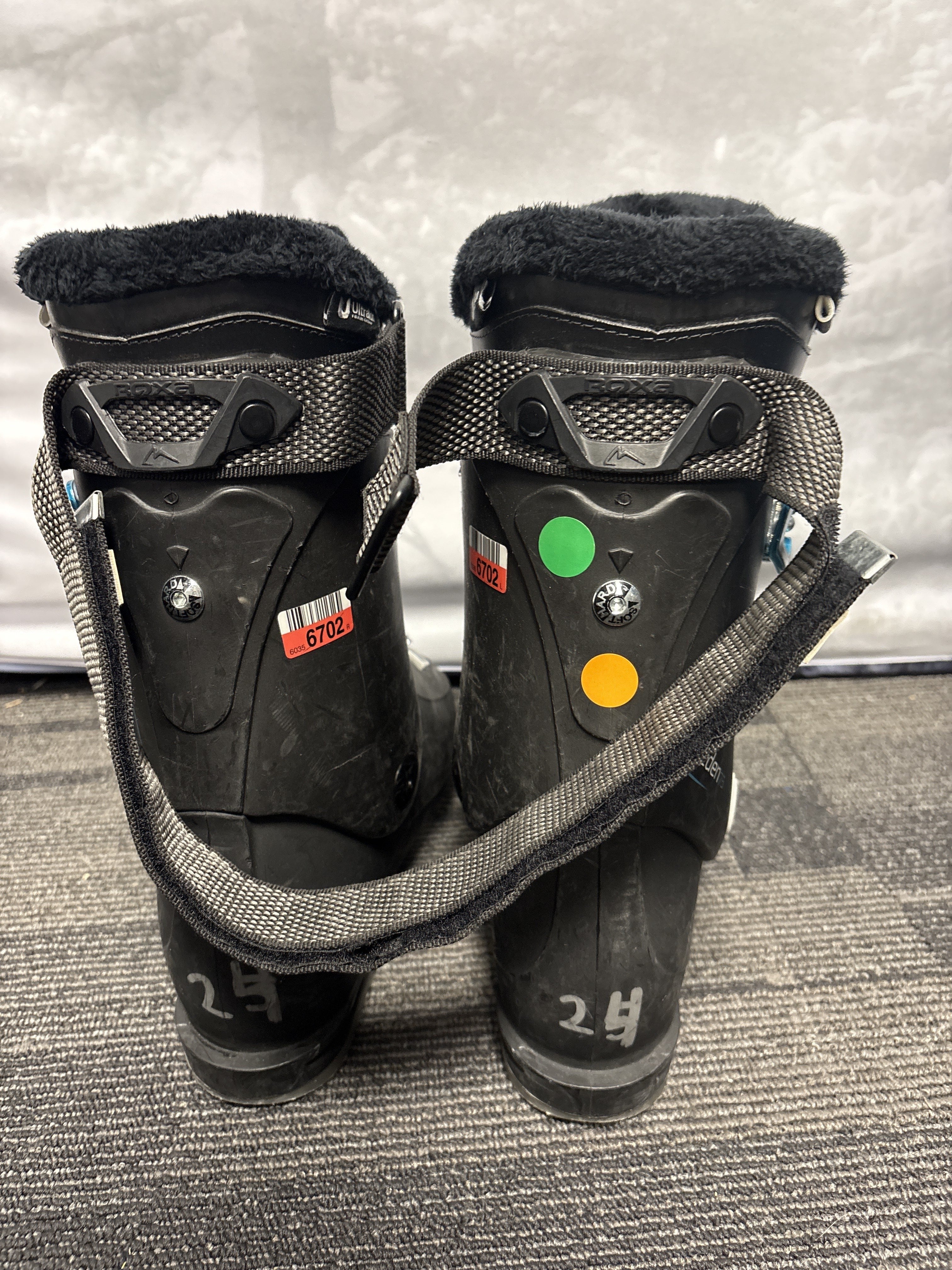 Used Roxa Eden 24.5 Ski Boot