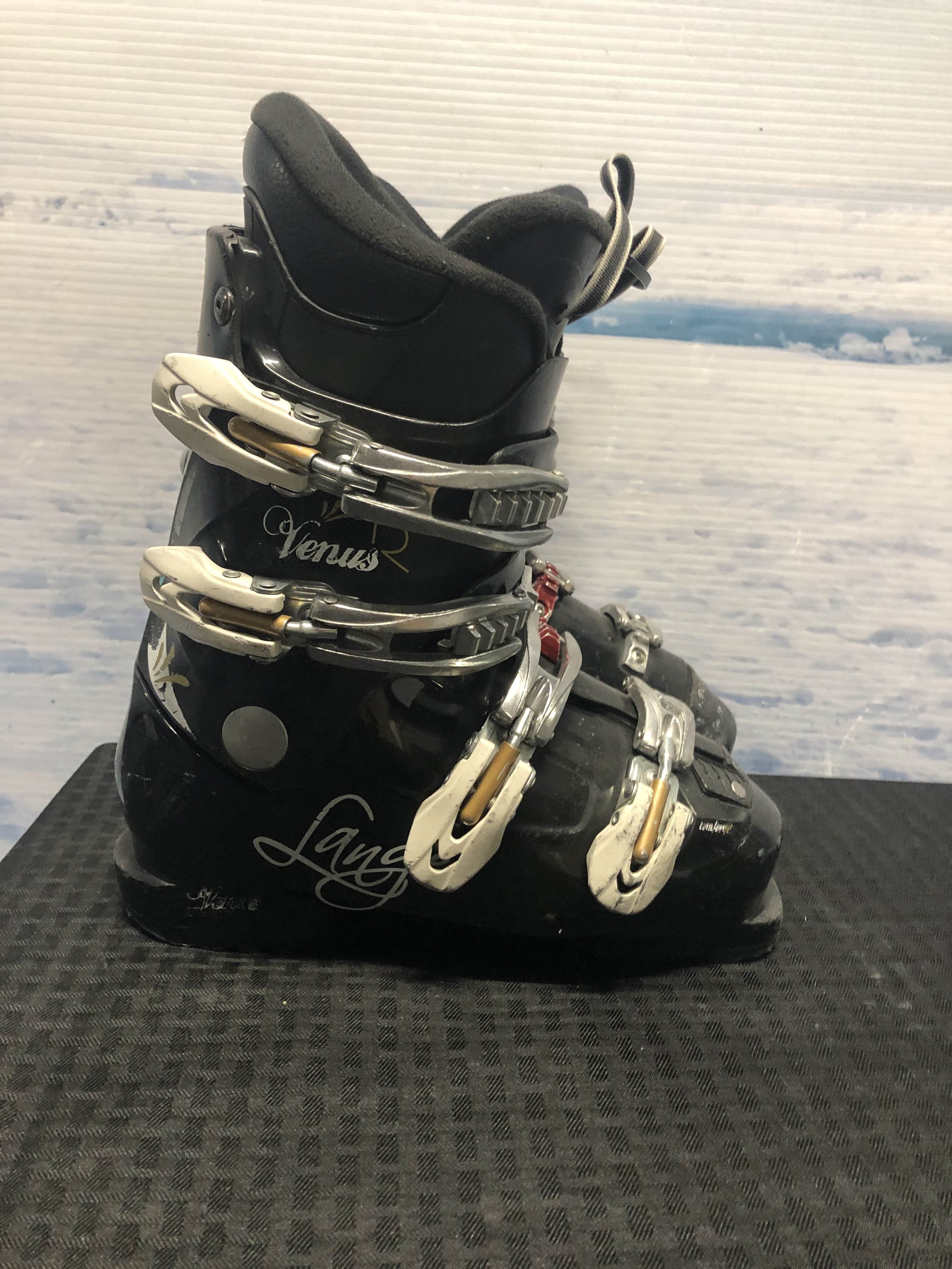 Used Lange Venus 60 Ski Boot 22.5MP