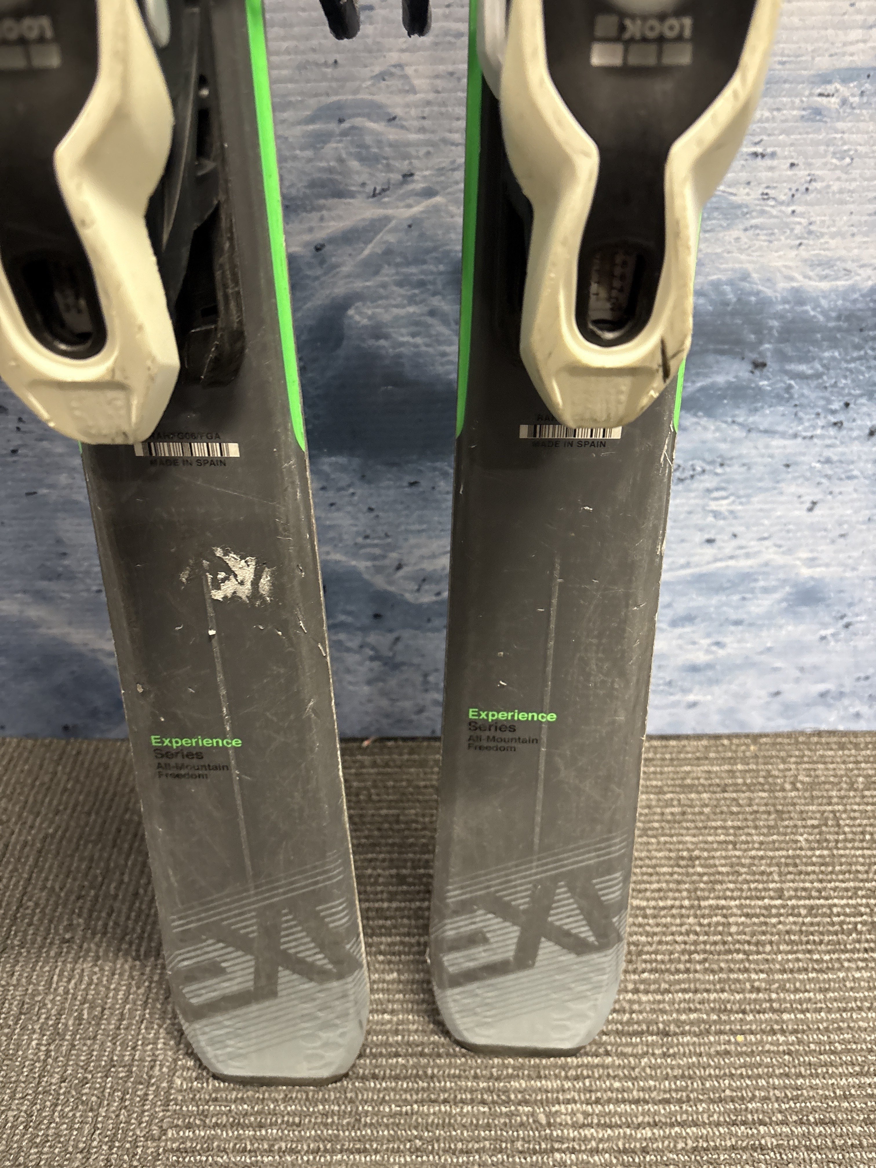 Used 2021 Rossignol Exp. 76ci Men's Ski w/ Look Xpress 10 Demo Bindings - 154CM