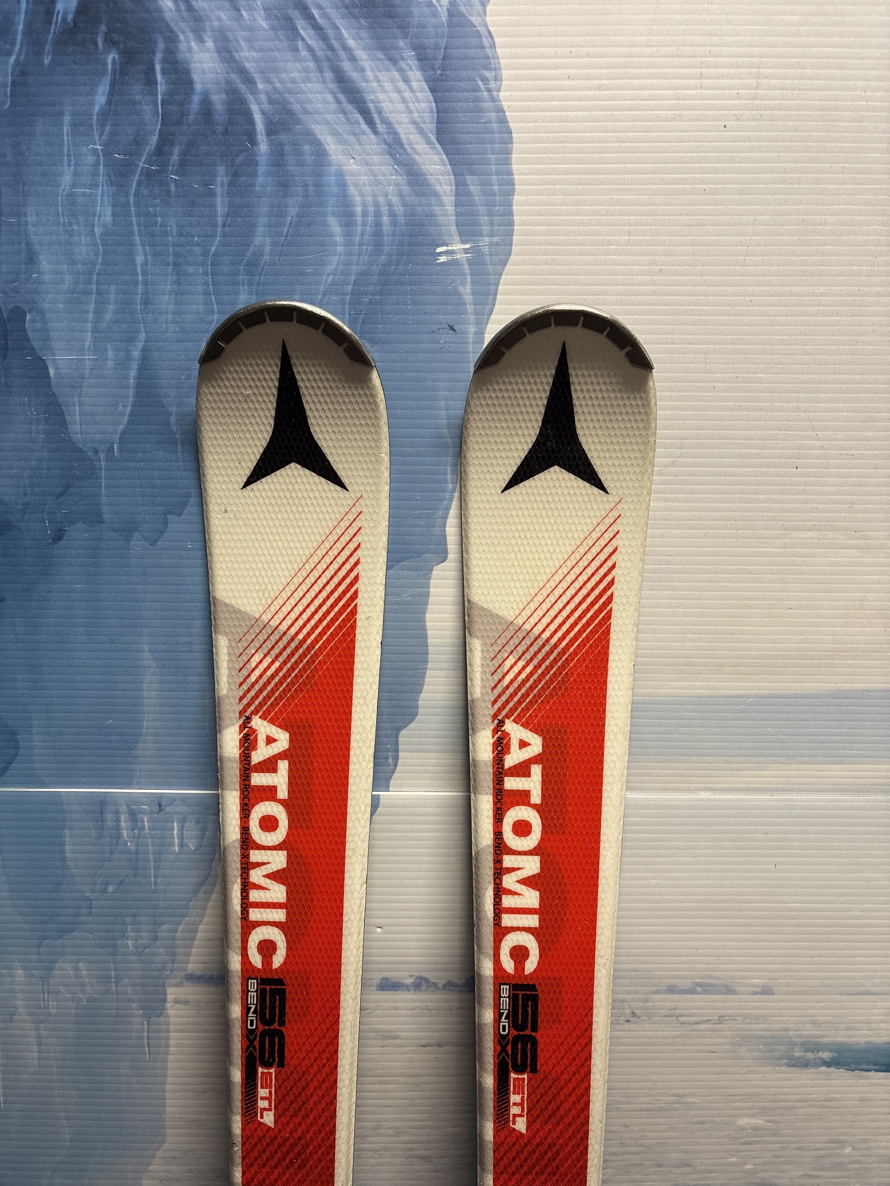 Used Atomic Etl Men's Ski w/ Atomic Lithium 10 Demo Bindings - 154CM