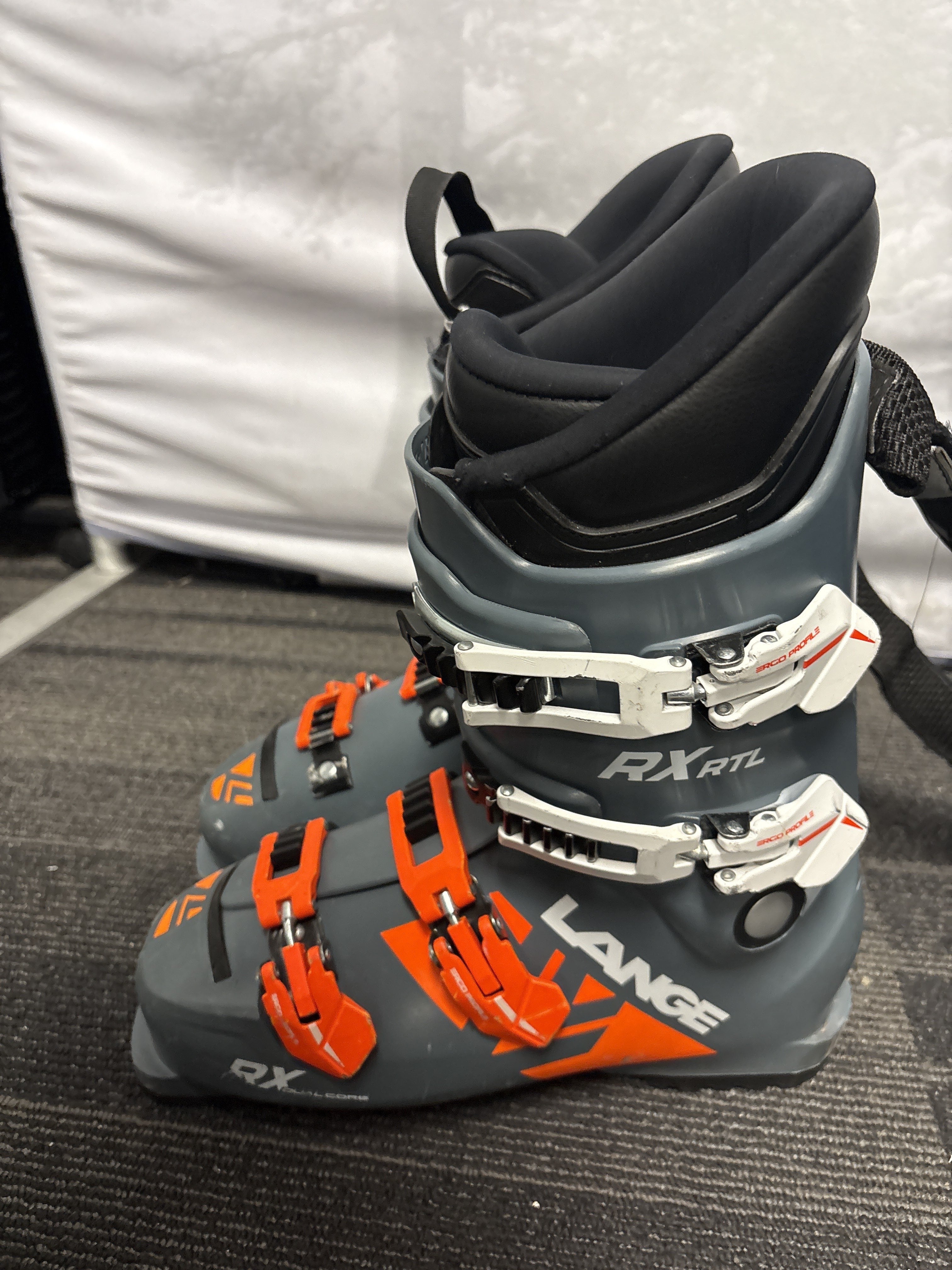 Used Lange Rx RTL Ski Boot 26.5MP