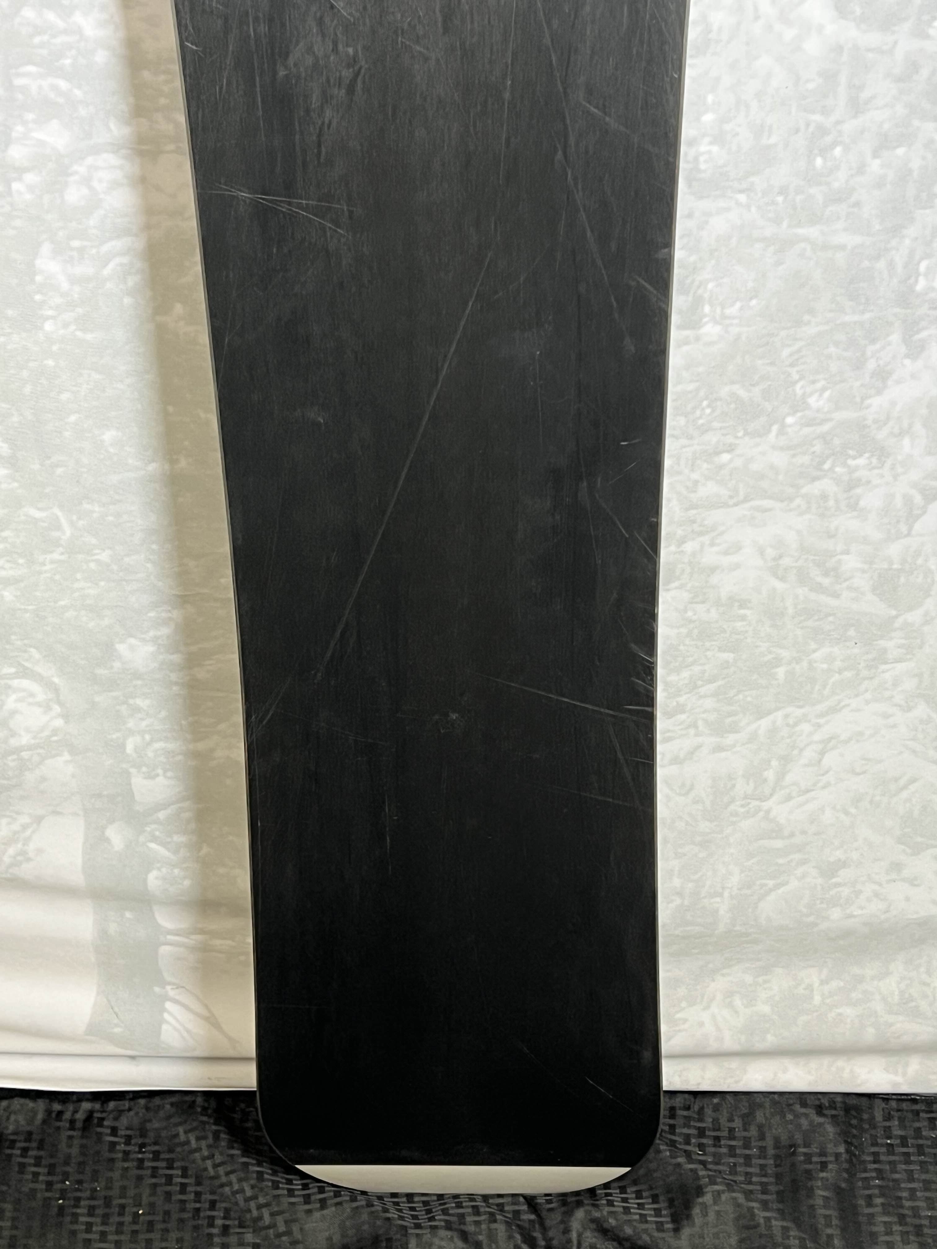 Used 2023 Salomon Sickstick Snowboard - 161CM
