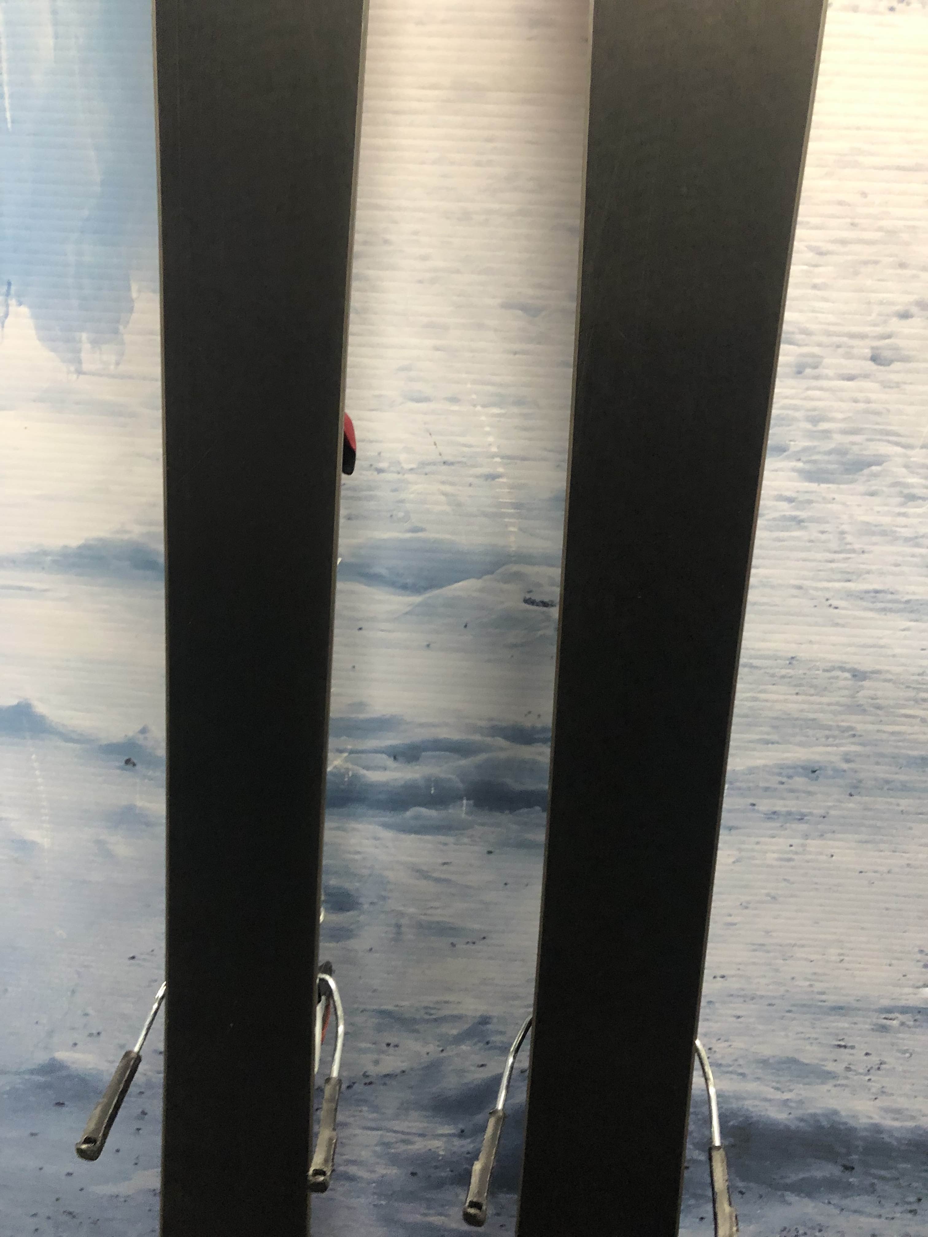 Used Rossignol Experience 80 Skis w/ Rossignol Demo Bindings - 152 CM