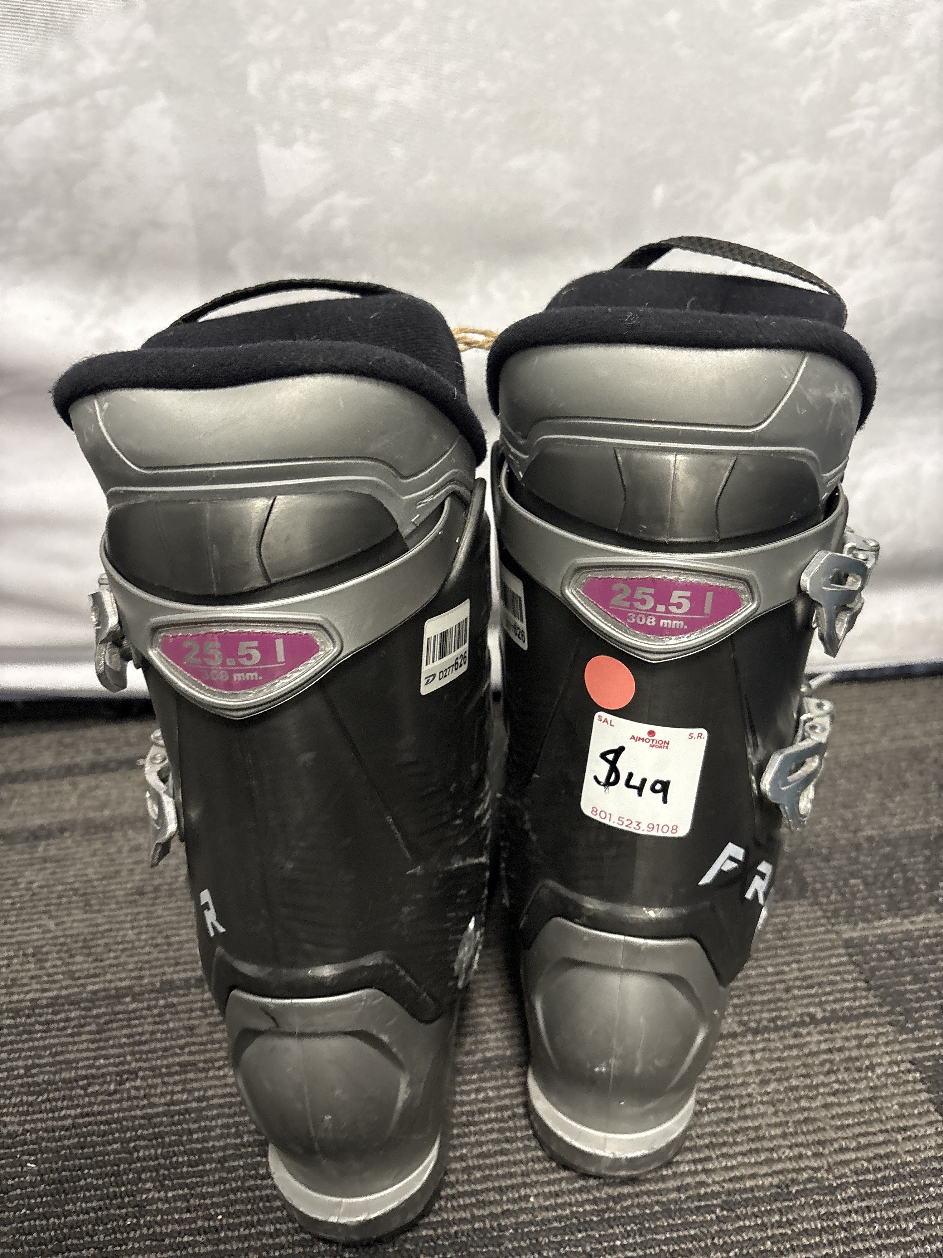 USED Dalbello FXR 25.5 Ski Boot