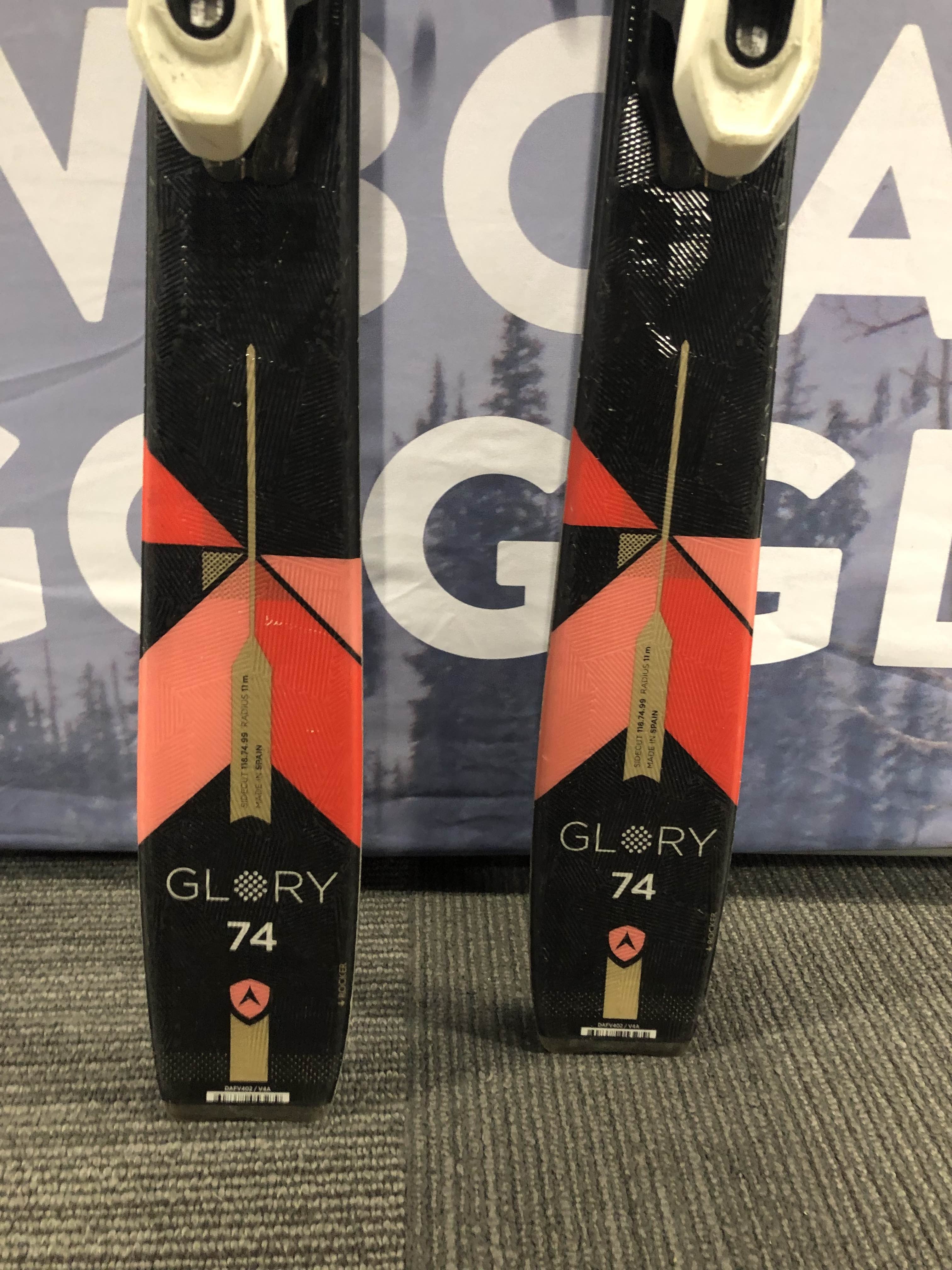 Used Dynastar Glory 74 Ski 149cm w/ Xpress 10 Look Binding
