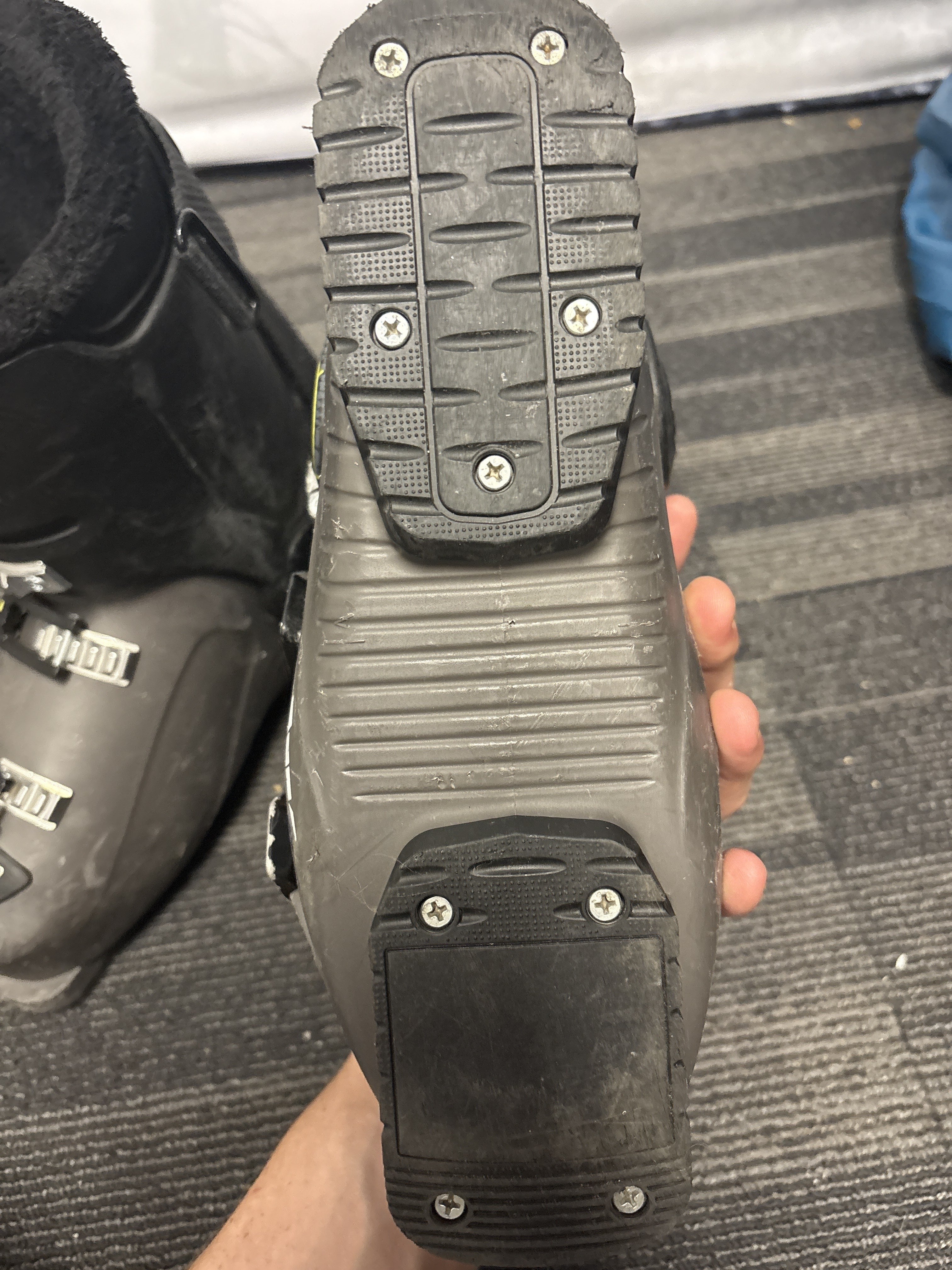 Used Alpina Xtrack 70 Ski Boot - 25.0MP