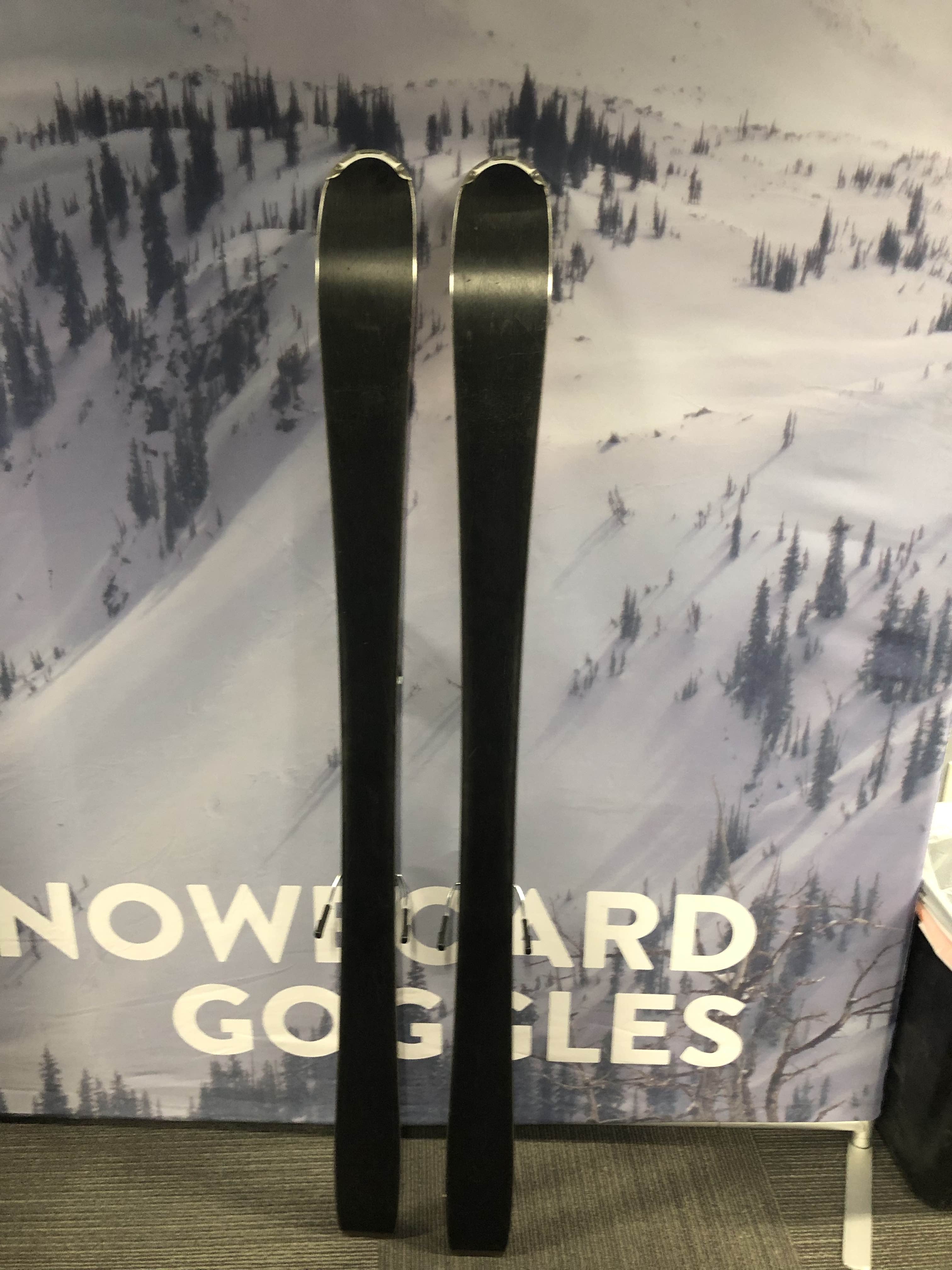 Used Dynastar Glory 74 Ski 149cm w/ Xpress 10 Look Binding