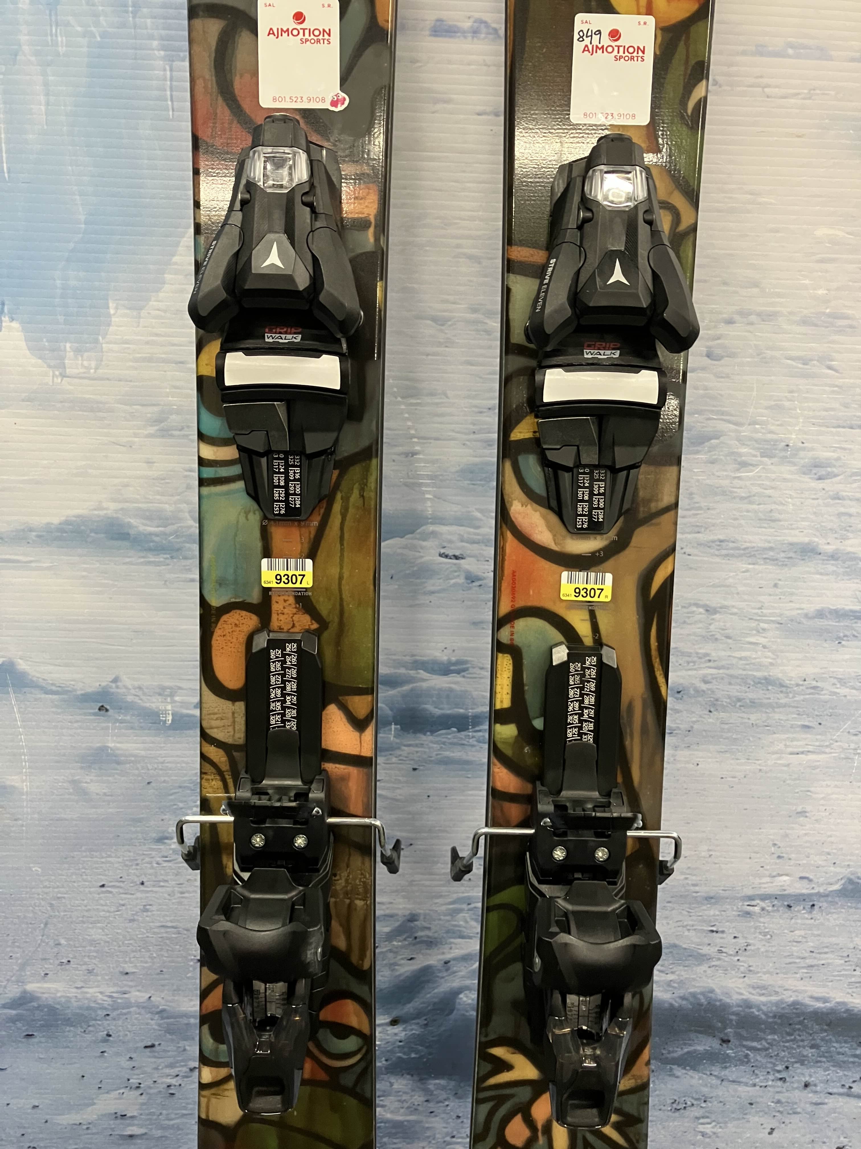 New Atomic Bent Chetler 110 164cm Skis w/ Atomic Strive 11 demo bindings