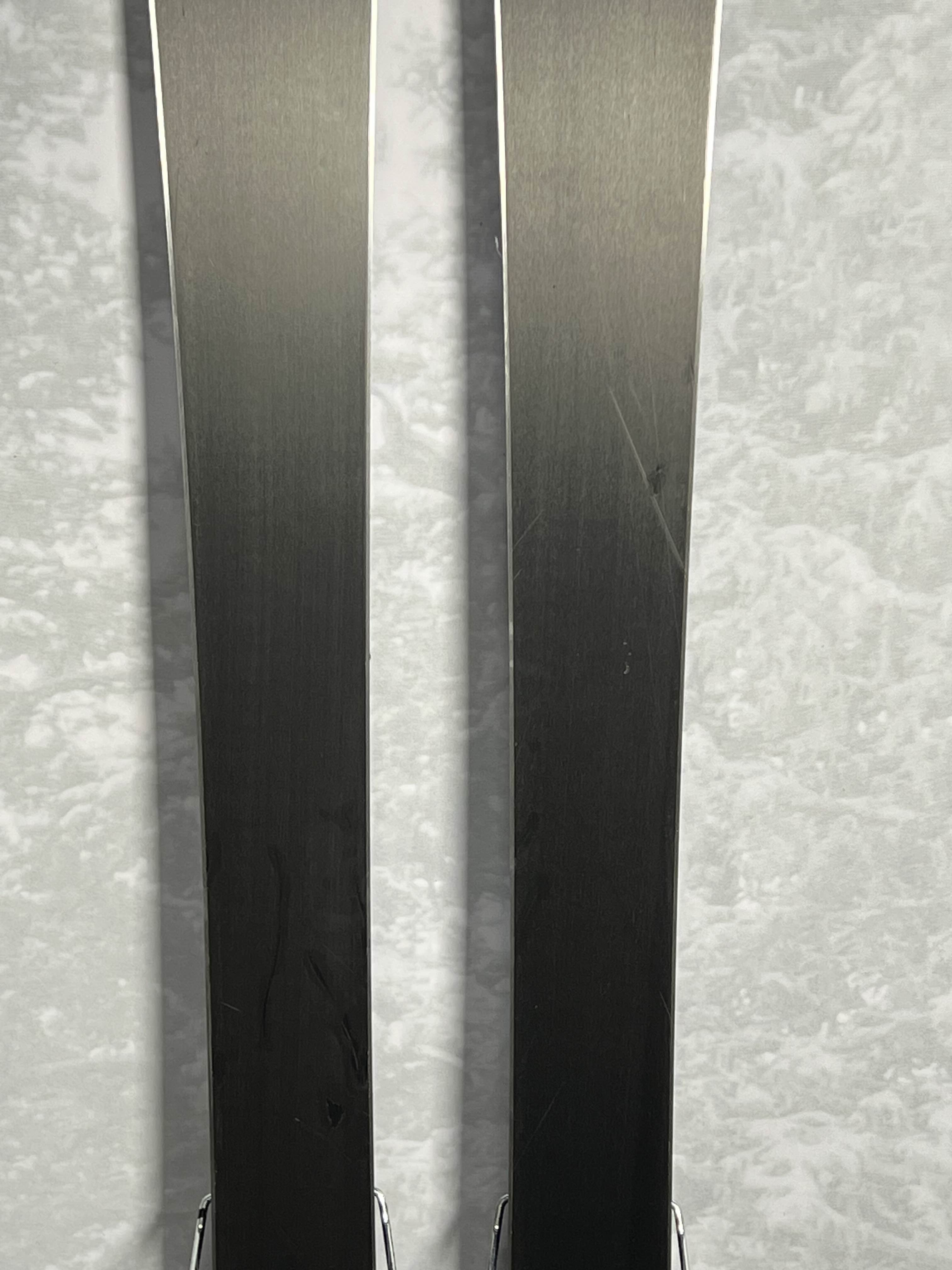 Lightly Used 2025 Armada ARV 84 157cm Skis w/ M10 GW Bindings