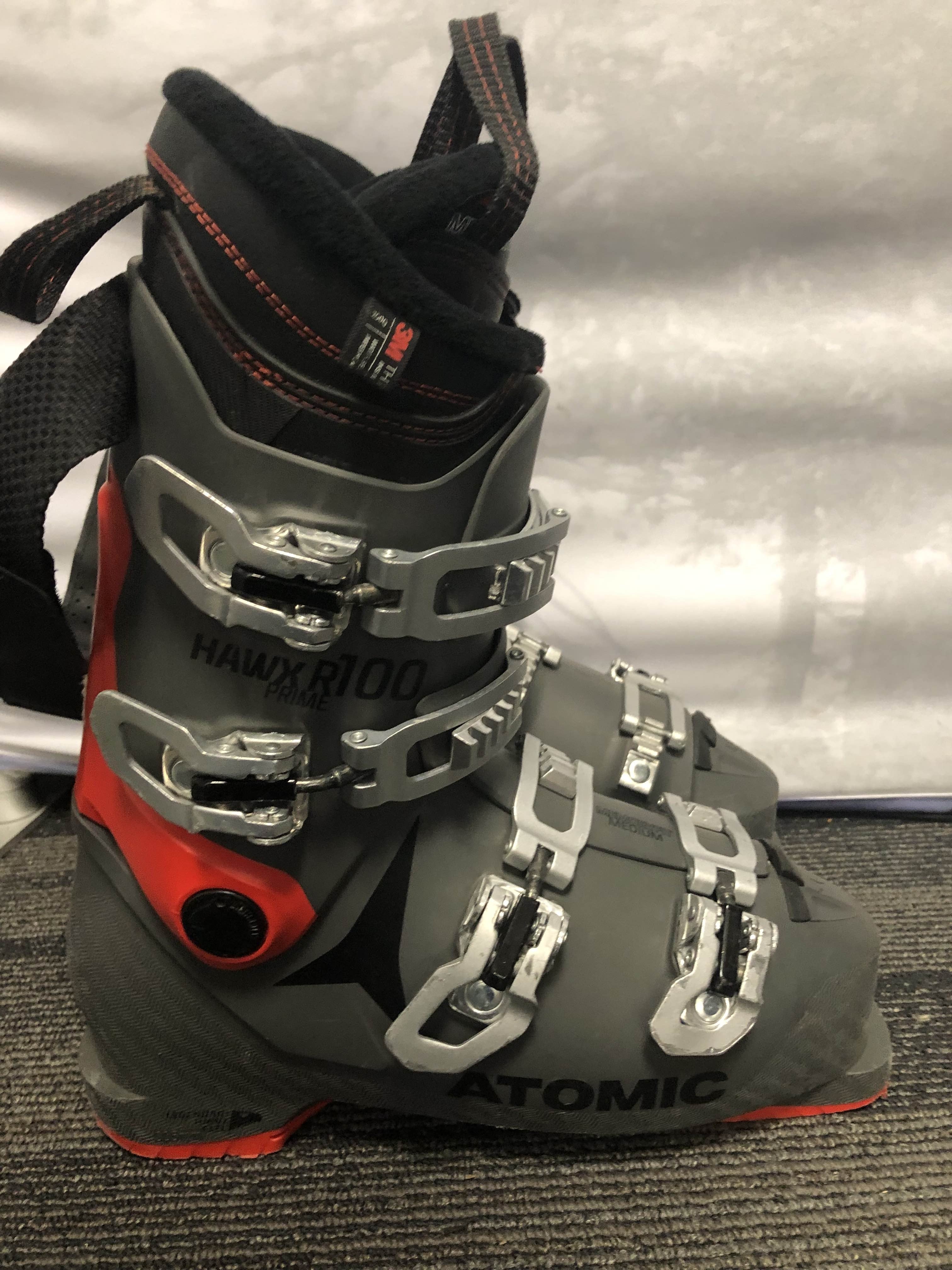 Used Atomic Hawx Prime R 100 Ski Boot - 26.5MP