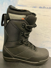 Lightly Used 2026 Thirtytwo Shifty Lace Black Women's Snowboard Boot - 7.0W US