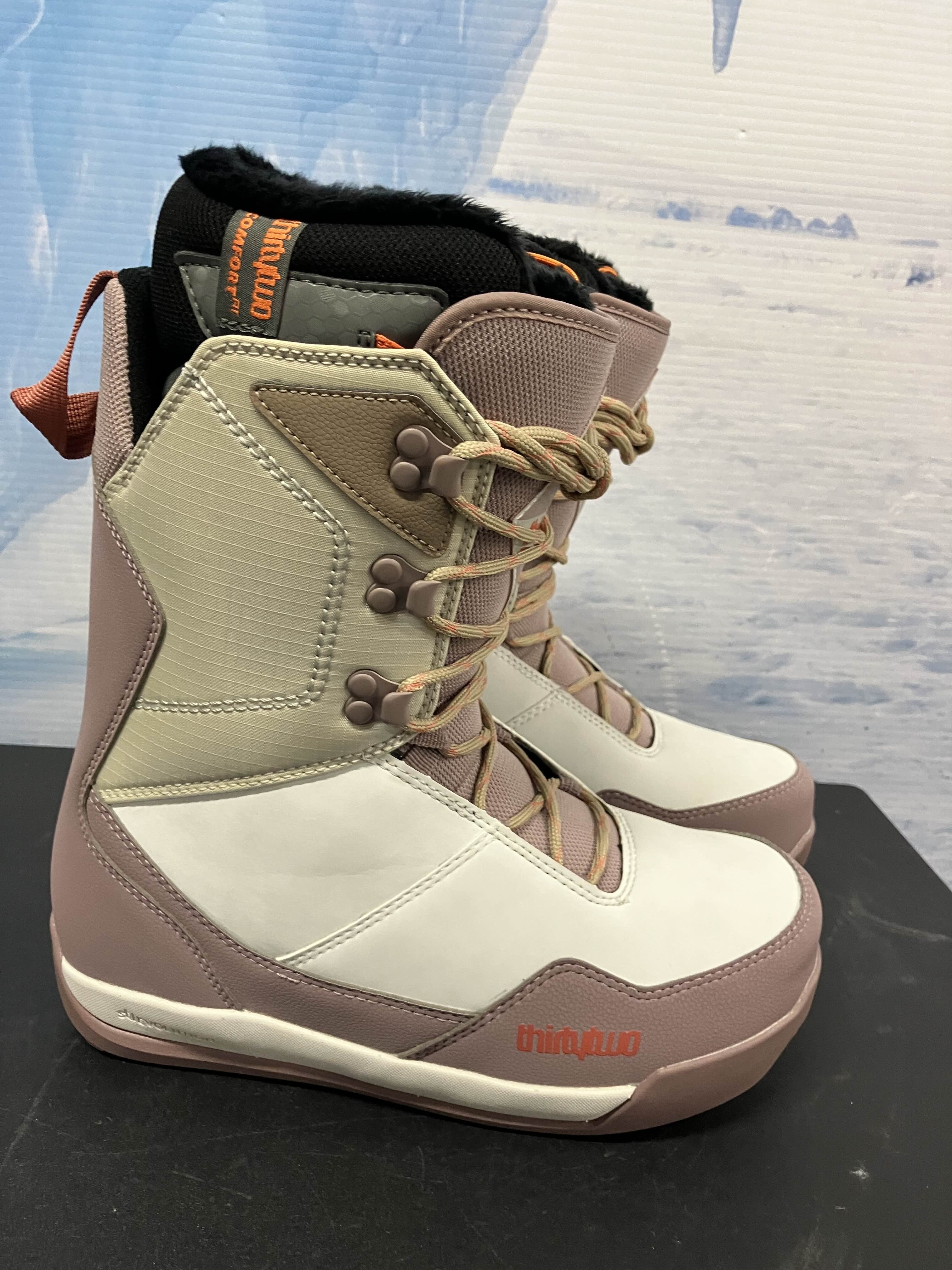 Lightly Used 2026 Thirtytwo Shifty Lace Grey/Purple Women's Snowboard Boot - 7.0W US