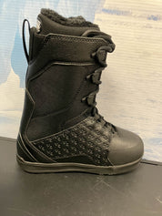Lightly Used 2026 Thirtytwo Lashed Lace Black Women's Snowboard Boot - 7.0W US