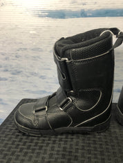 Used Rossignol Rossi Kid 20.0 Velcro Kids Snowboard Boots