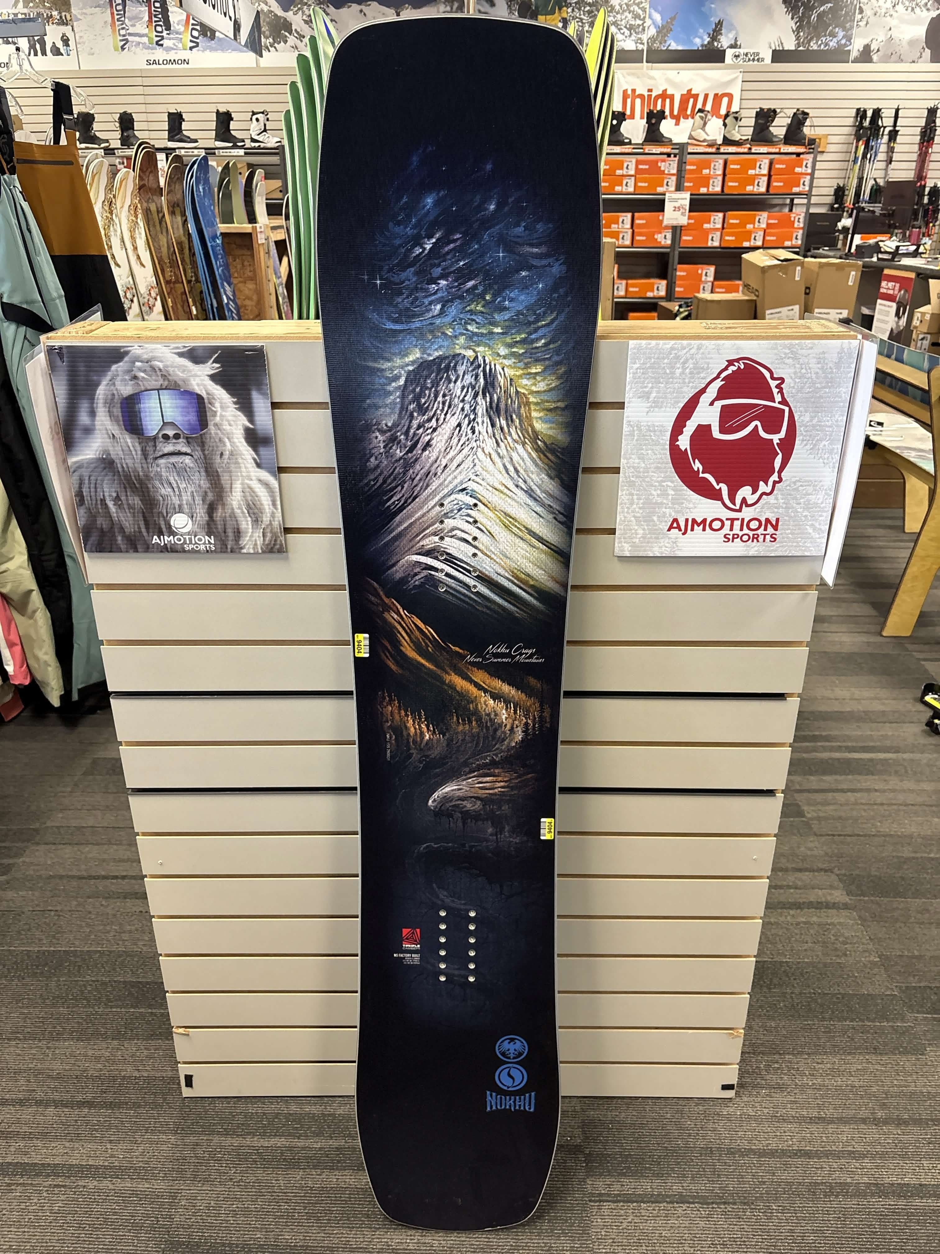 Never Summer Nokhu 155cm Snowboard - Lightly Used 2026